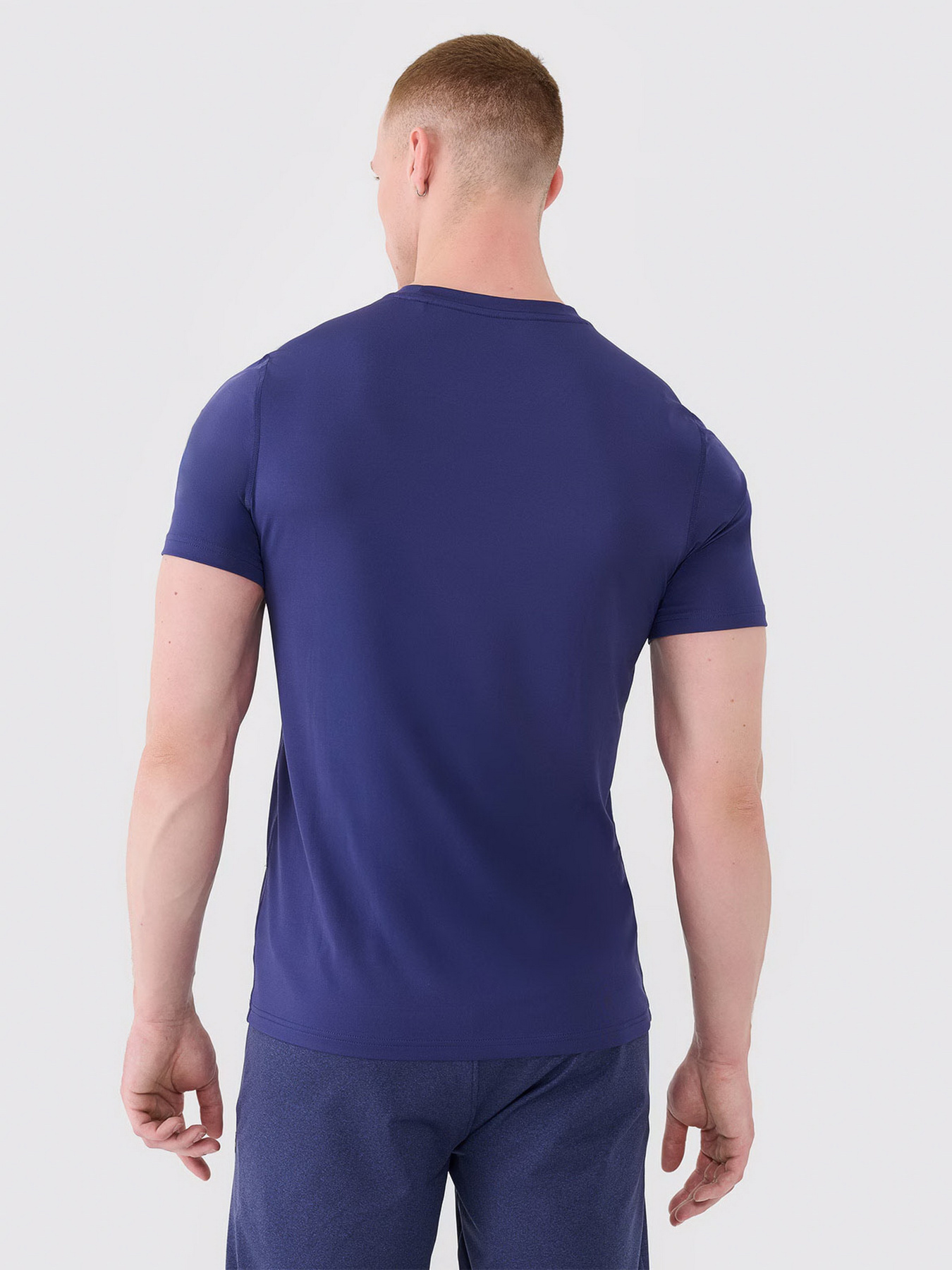 Футболка 4F M1343 модель 4FWSS25TFTSM1343-30S Фото