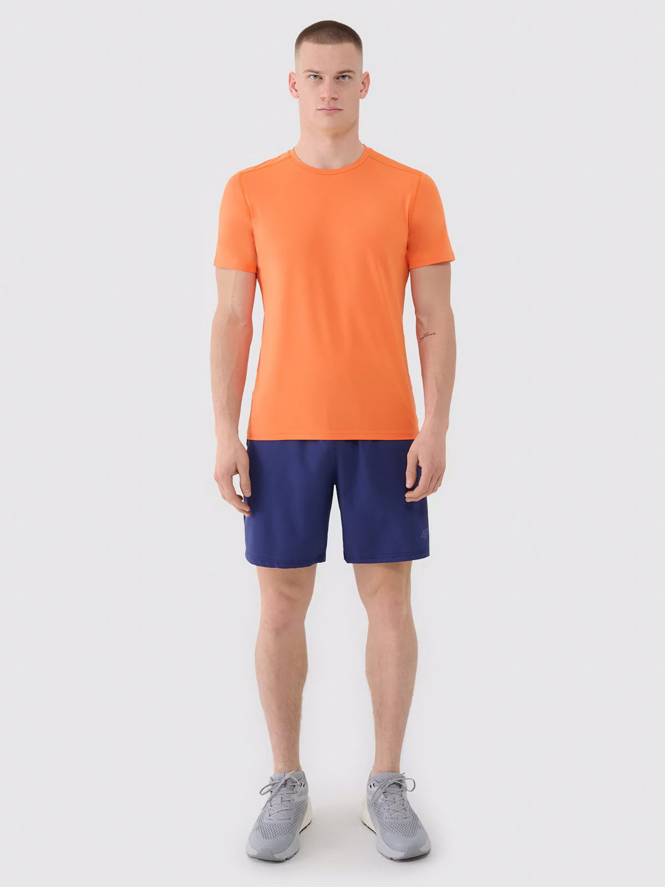 Футболка 4F M1343 модель 4FWSS25TFTSM1343-70S Фото