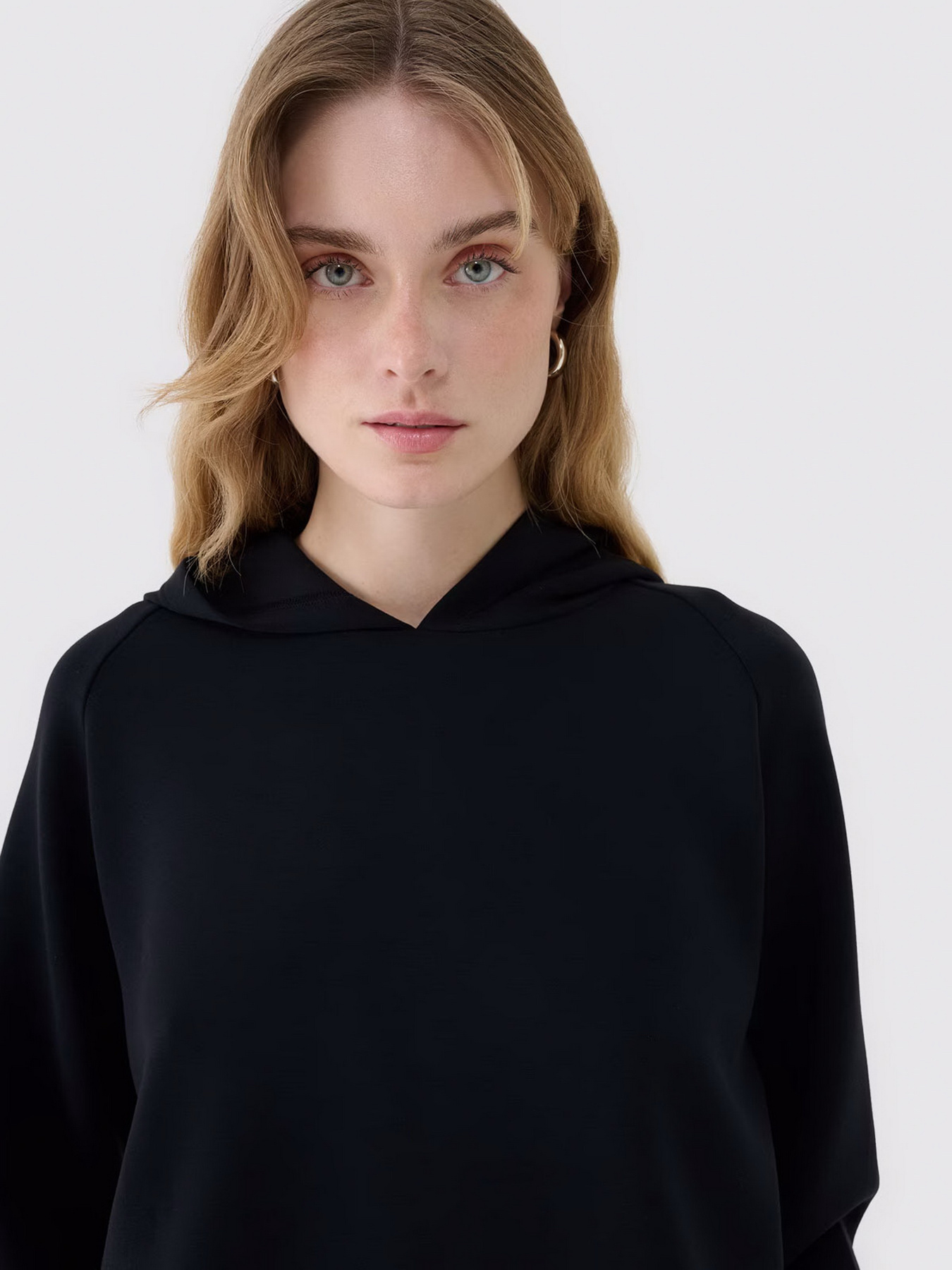 Свитшот 4F F1562 модель 4FWSS25TSWSF1562-20S Свитшот 4F F1562 модель 4FWSS25TSWSF1562-20S Фото