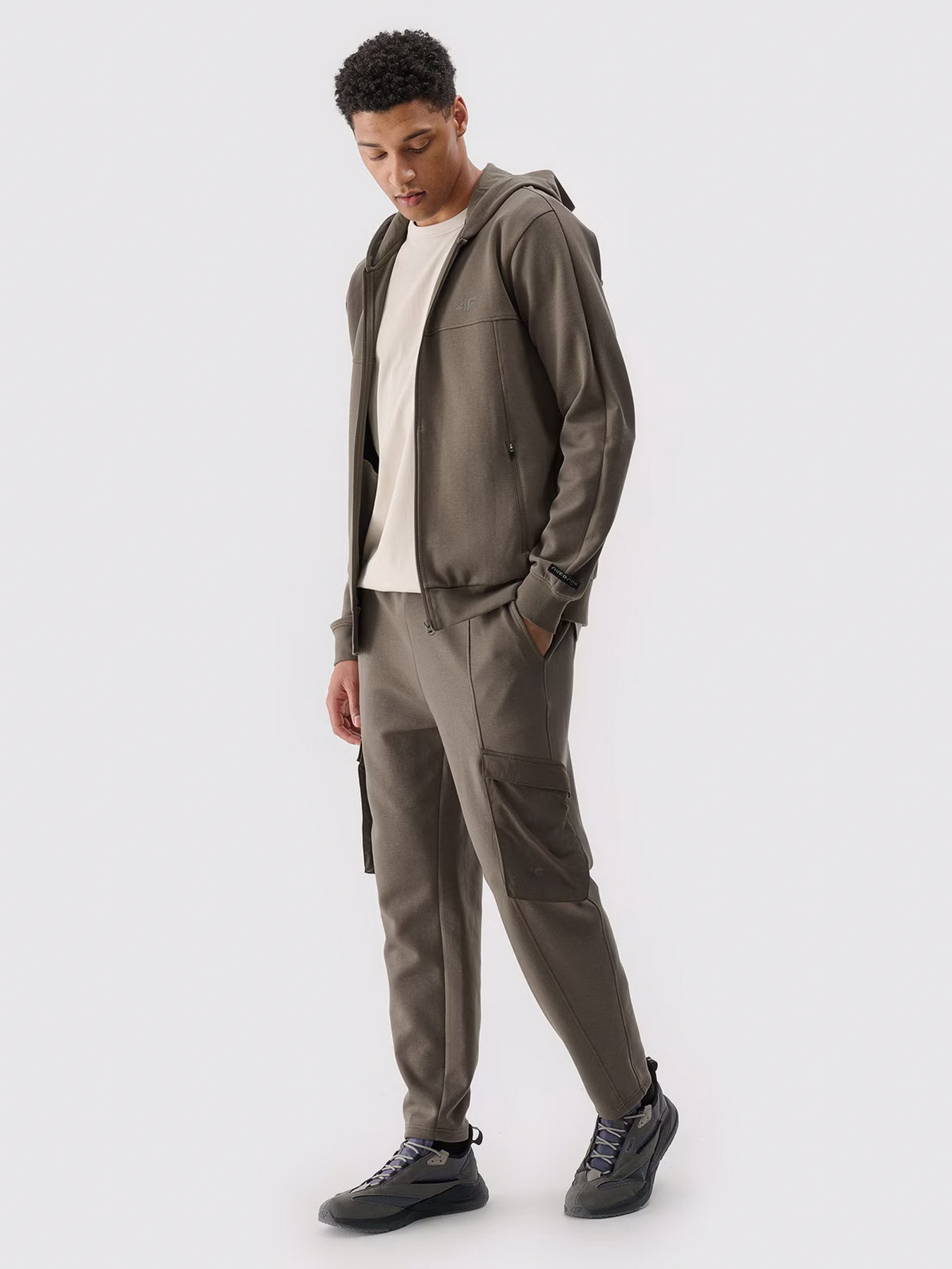 Повсякденні штани 4F M0990 модель 4FWSS25TTROM0990-80S Фото