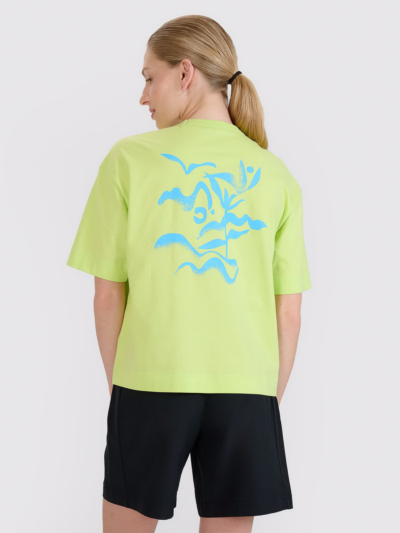 Футболка 4F F1967 модель 4FWSS25TTSHF1967-45S Футболка 4F F1967 модель 4FWSS25TTSHF1967-45S Фото