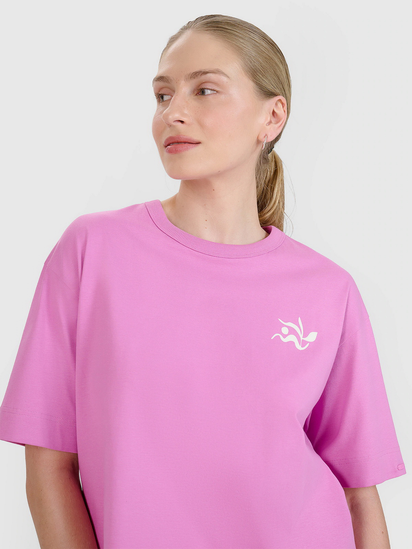 Футболка 4F F1967 модель 4FWSS25TTSHF1967-54S Фото