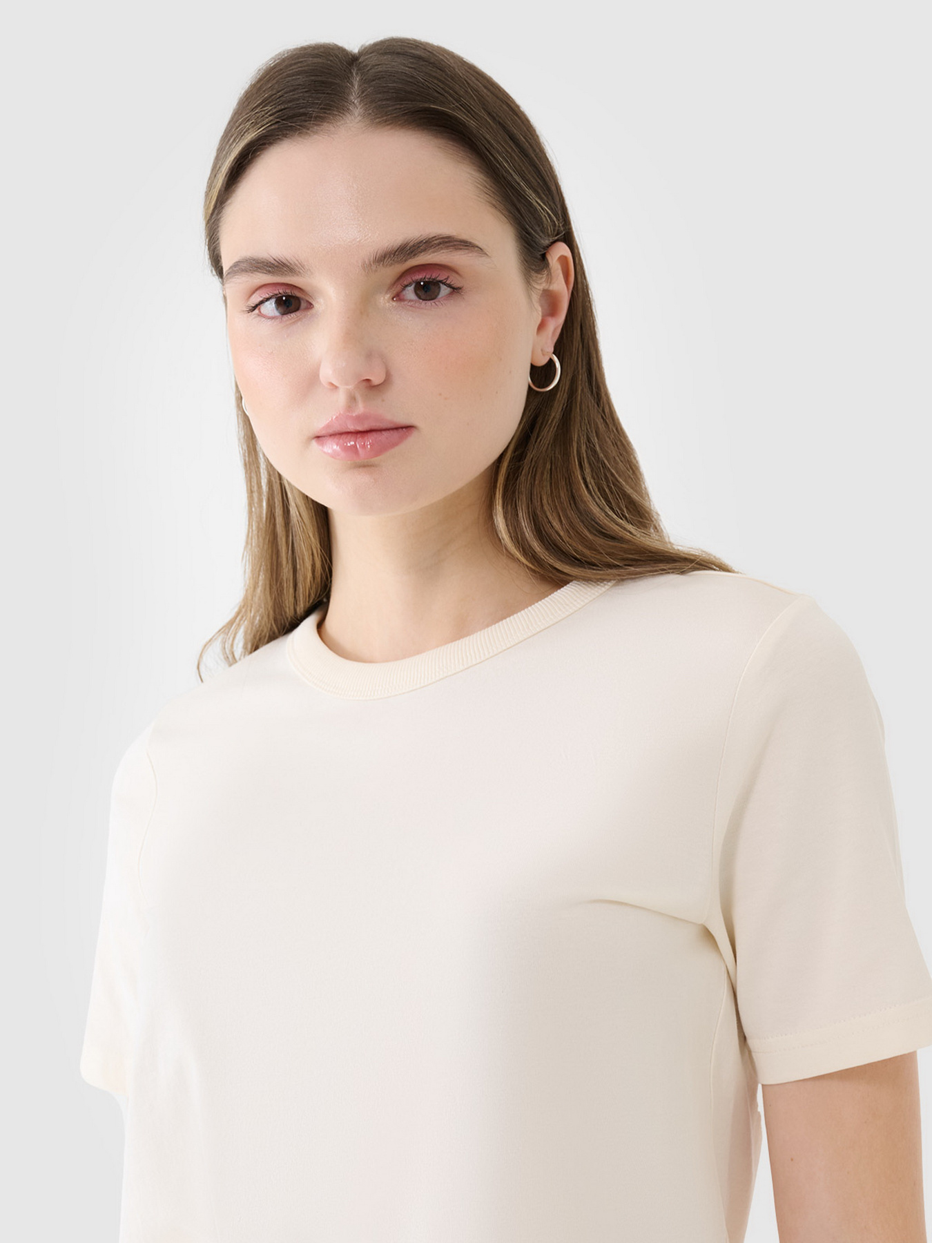 Футболка 4F F1991 модель 4FWSS25TTSHF1991-11S Фото