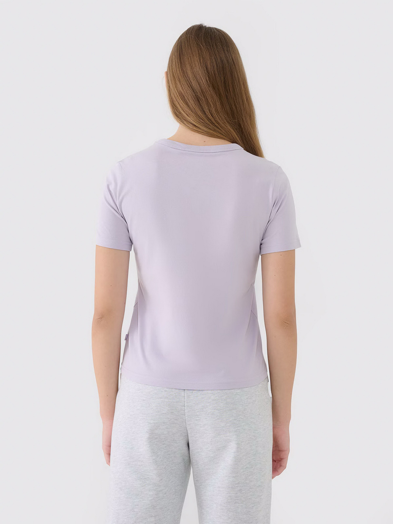 Футболка 4F F1991 модель 4FWSS25TTSHF1991-52S Футболка 4F F1991 модель 4FWSS25TTSHF1991-52S Фото