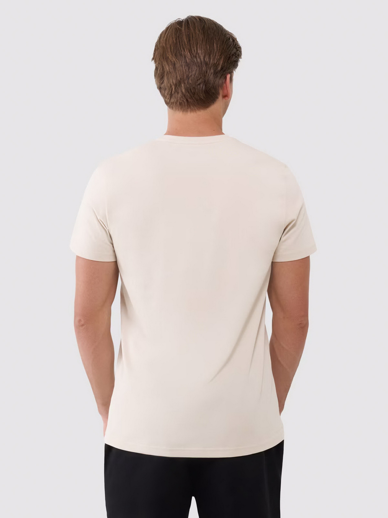 Футболка 4F M1974 Модель 4FWSS25TTSHM1974-12S Фото