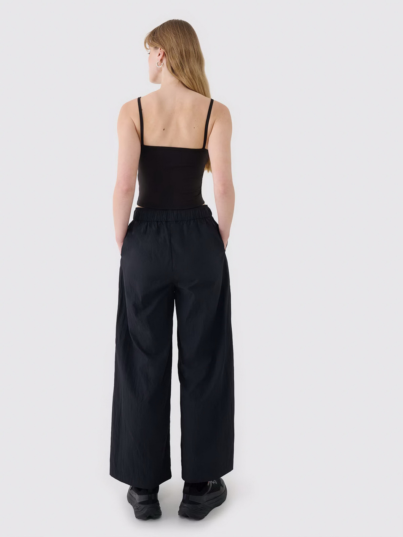 Топ 4F F127 модель 4FWSS25TSLEF127-20S Фото