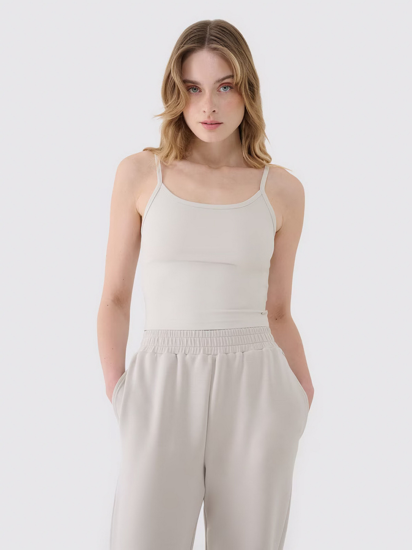 Топ 4F F127 модель 4FWSS25TSLEF127-83S Фото