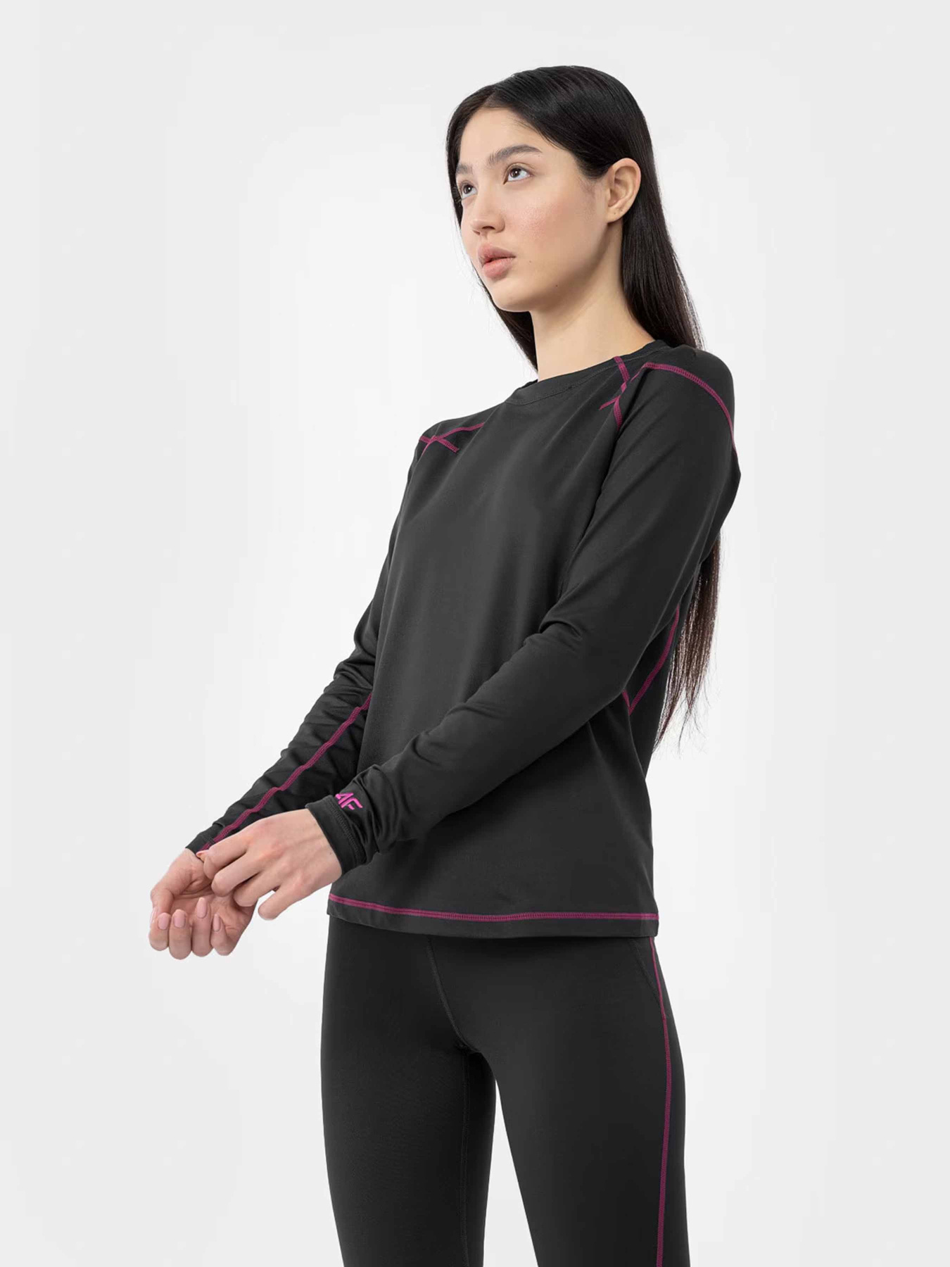 Термобелье 4F Ski.T. модель H4Z22-BIDP060G-22S Термобелье 4F Ski.T. модель H4Z22-BIDP060G-22S Фото