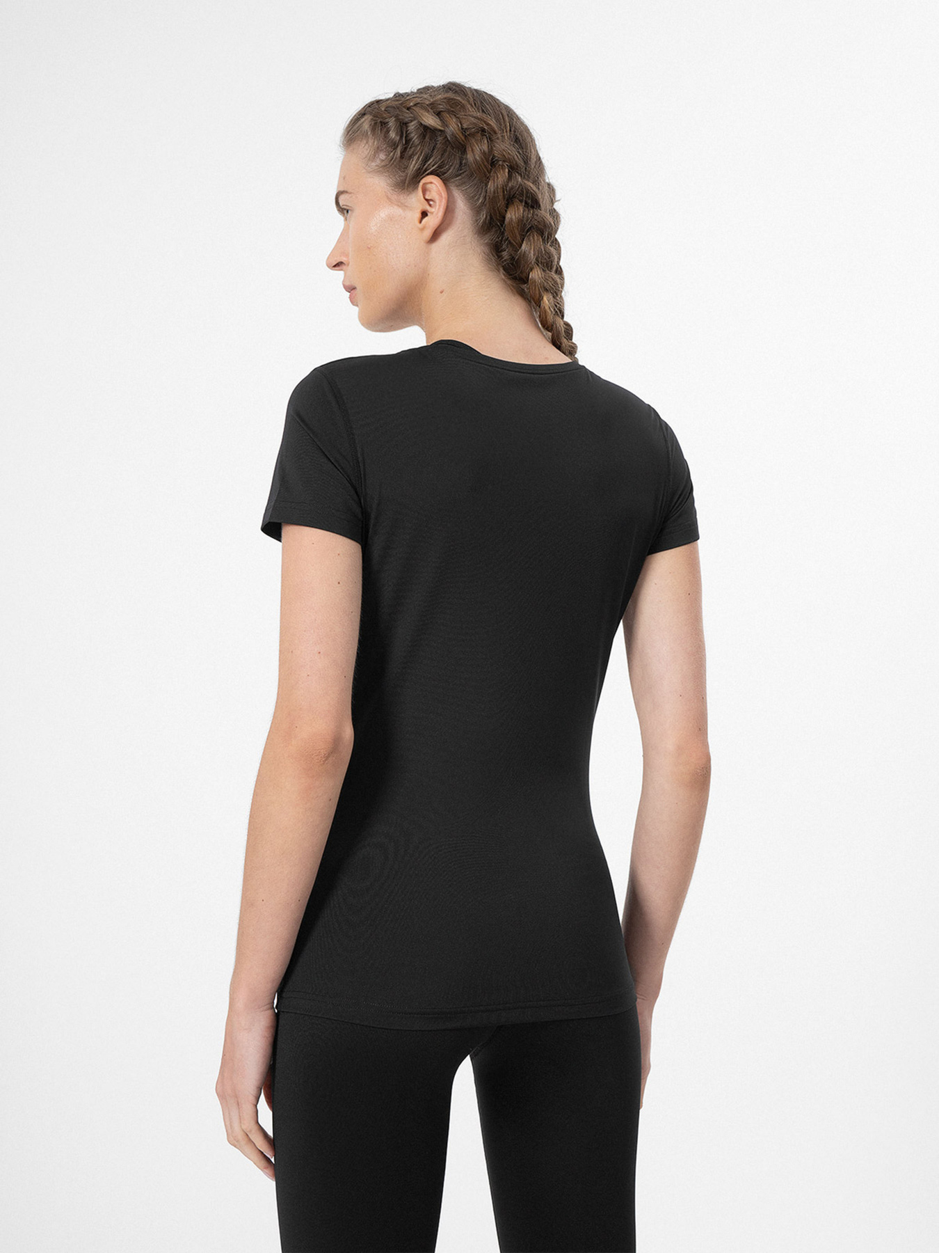 Футболка спортивна 4F Basic модель 4FSS23TFTSF261-20S Фото