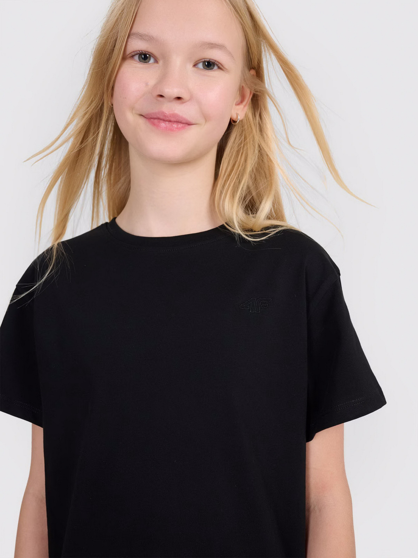 Футболка 4F F2332 модель 4FJWMM00TTSHF2332-20S Фото