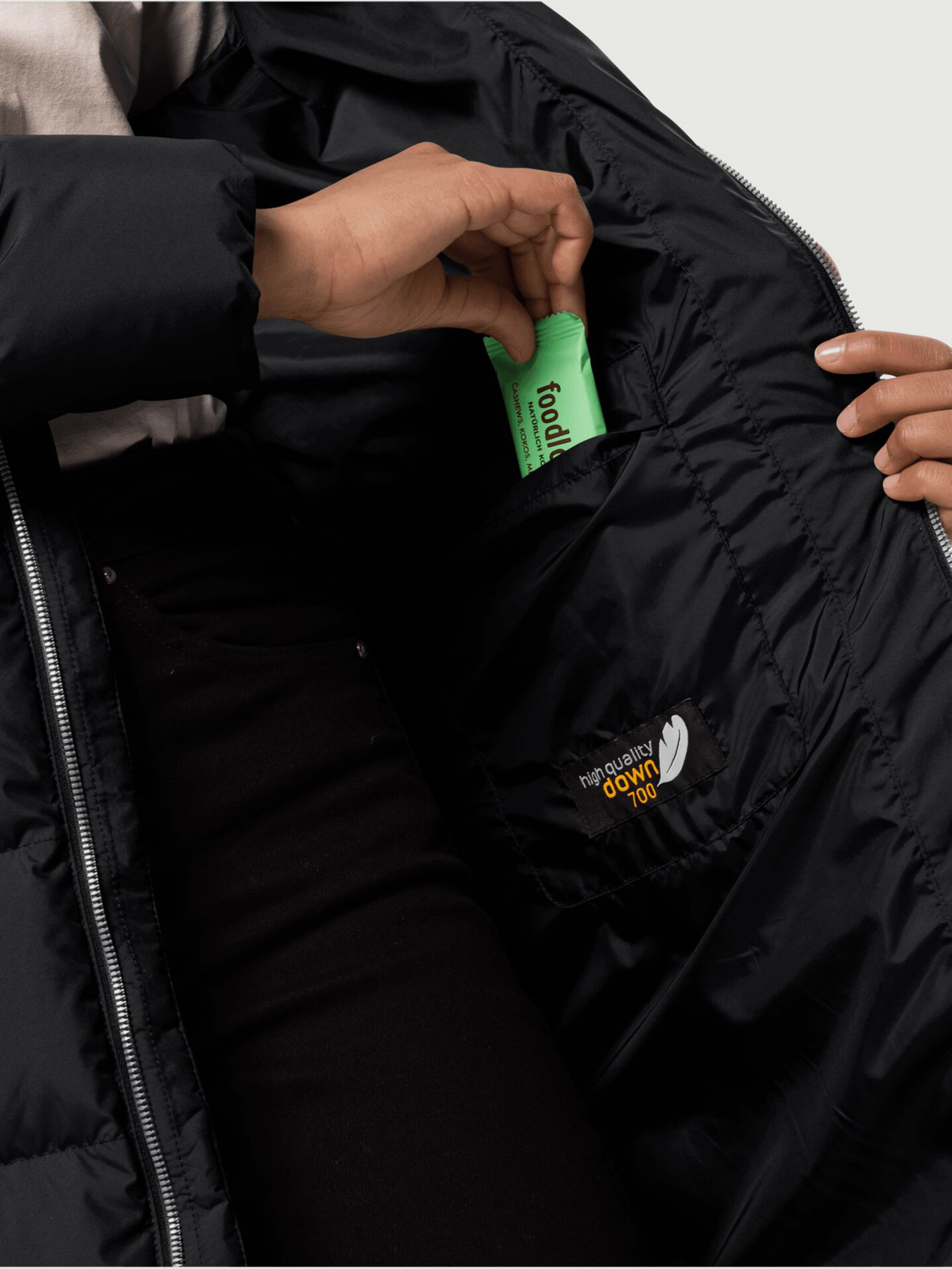 Пальто с утеплителем Jack Wolfskin модель 1204132_6000_005 Пальто с утеплителем Jack Wolfskin модель 1204132_6000_005 Фото