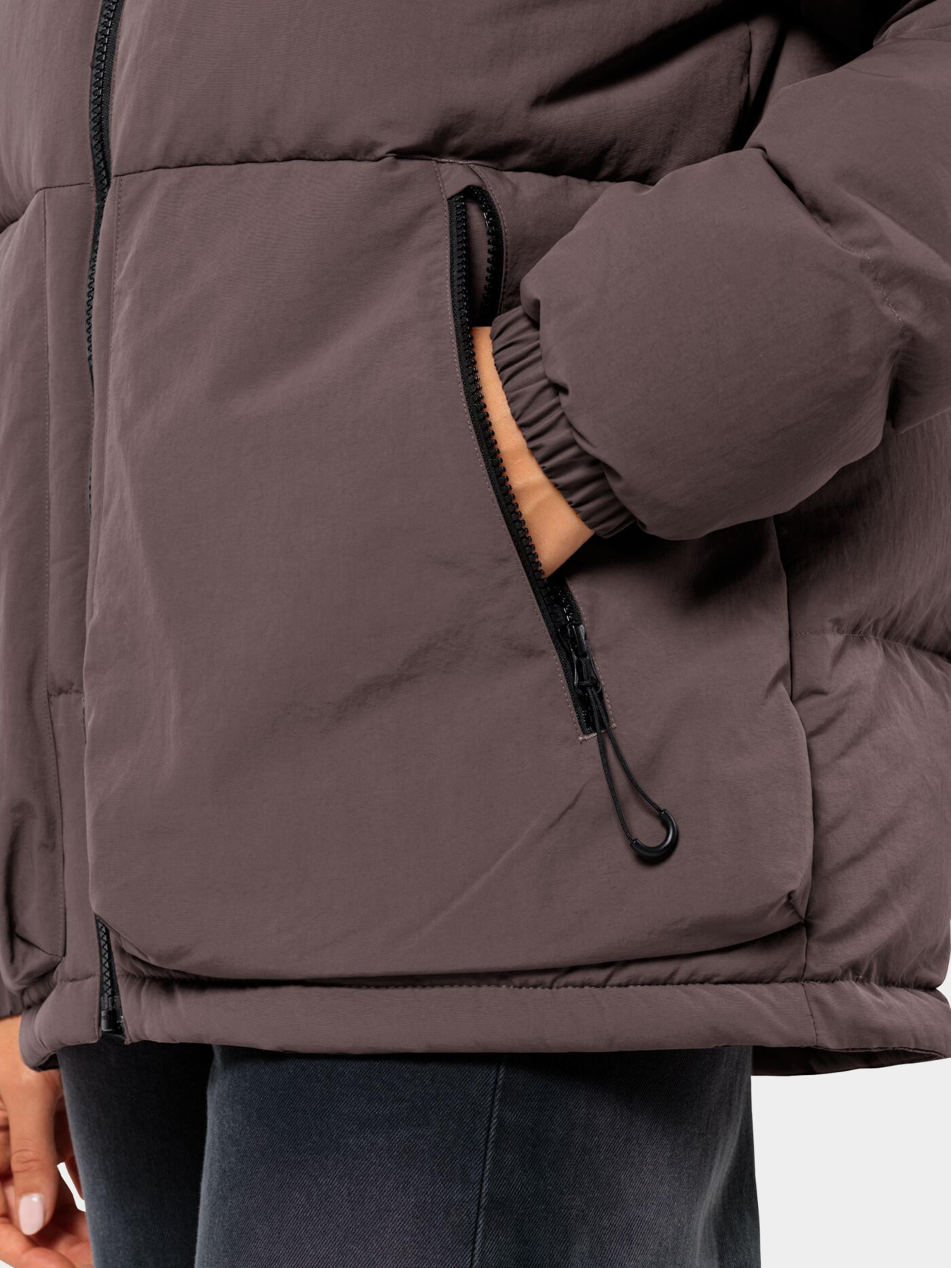 Пуховик Jack Wolfskin Dellbrueck Jkt модель 1207561_2613 Фото