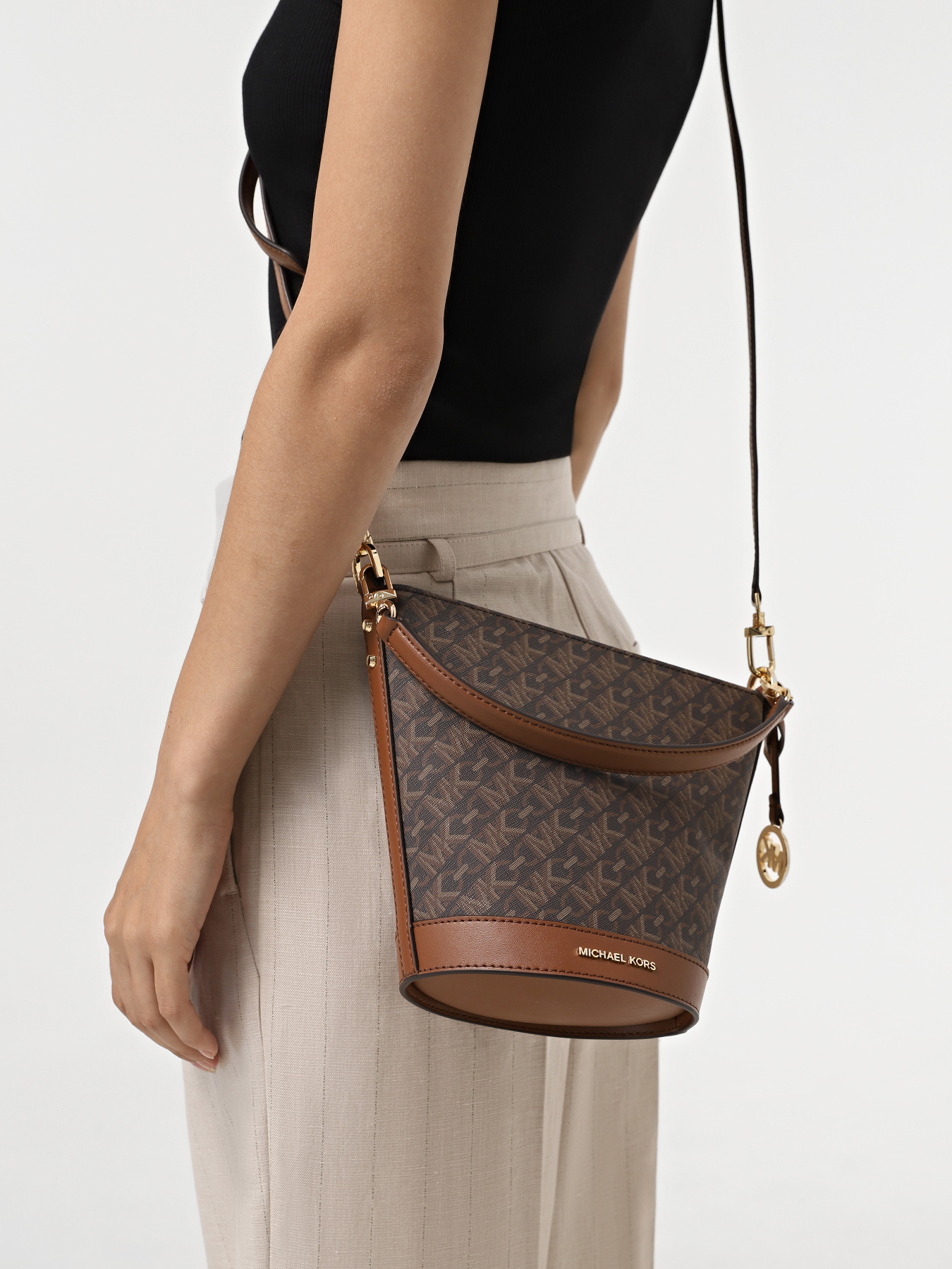 Хобо Michael Kors модель 32R4G10C5B_227 Фото