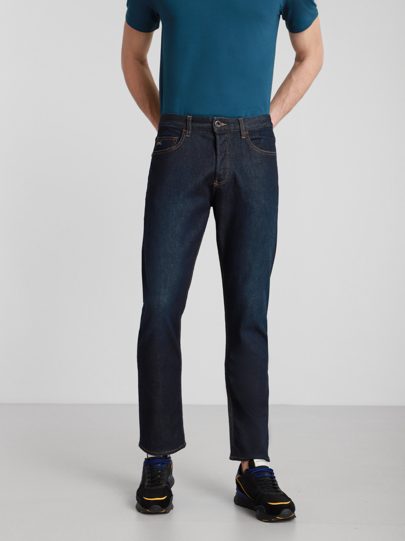 Прямые джинсы Emporio Armani Straight модель 3K1J32-1DH9Z-0941 Фото