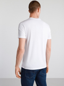 Футболка Emporio Armani модель 3K1TAT-1JSHZ-0100 Фото