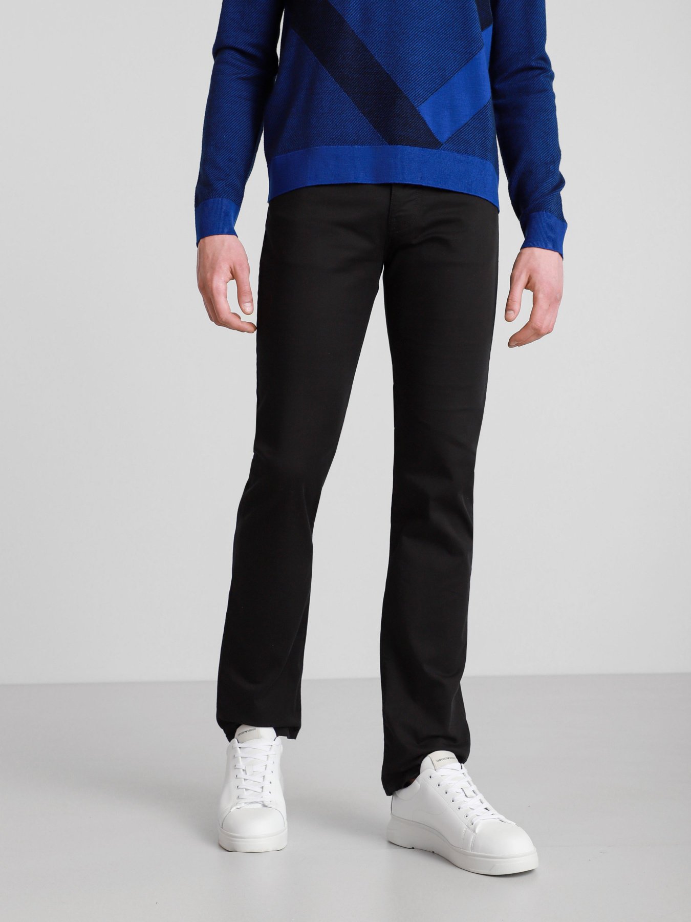 Прямые джинсы Emporio Armani Straight модель 8N1J21-1N0LZ-0999 Фото