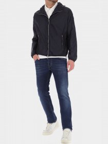 Демисезонная куртка Emporio Armani модель 3K1BT5-1NLYZ-0920 Демисезонная куртка Emporio Armani модель 3K1BT5-1NLYZ-0920 Фото