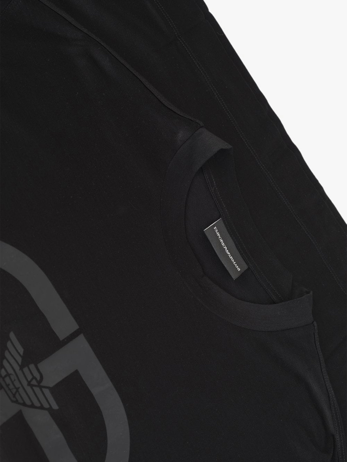 Футболки и поло Emporio Armani модель 3K1TAD-1JUVZ-0999 Футболки и поло Emporio Armani модель 3K1TAD-1JUVZ-0999 Фото