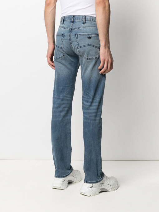 Прямые джинсы Emporio Armani Regular модель 8N1J45-1F19Z-0943 Фото