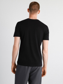 Футболки и поло Emporio Armani модель 3K1TAT-1JSHZ-0920 Фото