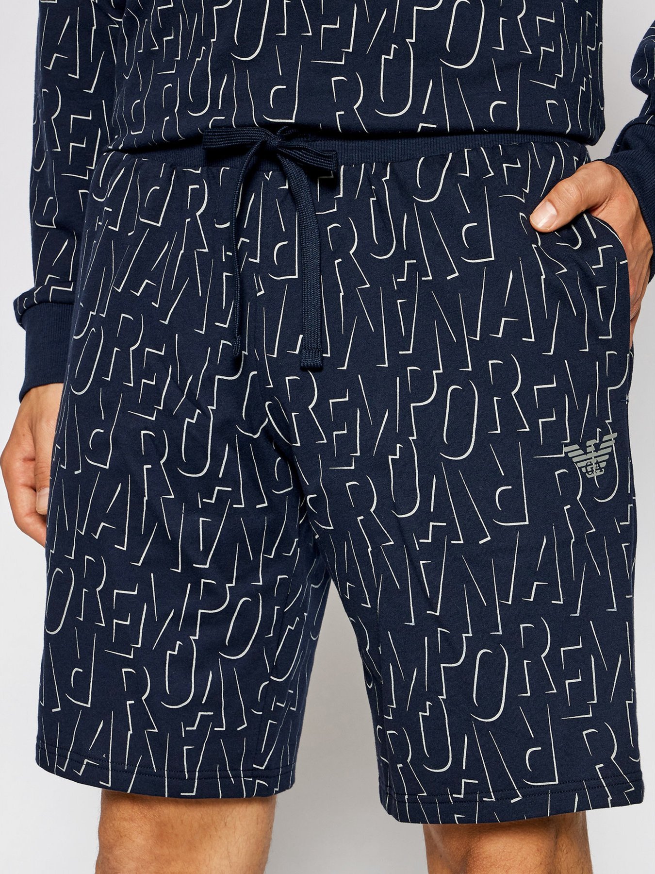 Повседневные шорты Emporio Armani модель 111004-1P566-15735 Фото