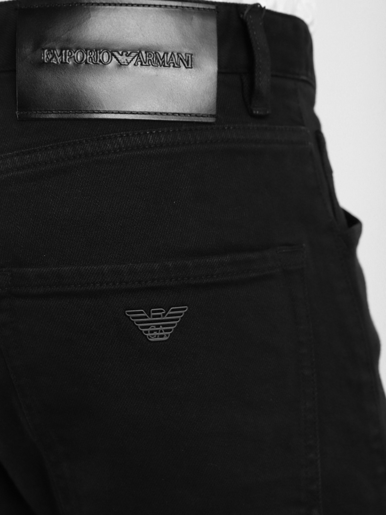 Зауженные джинсы Emporio Armani Slim модель 6K1J09-1N0CZ-0999 Фото