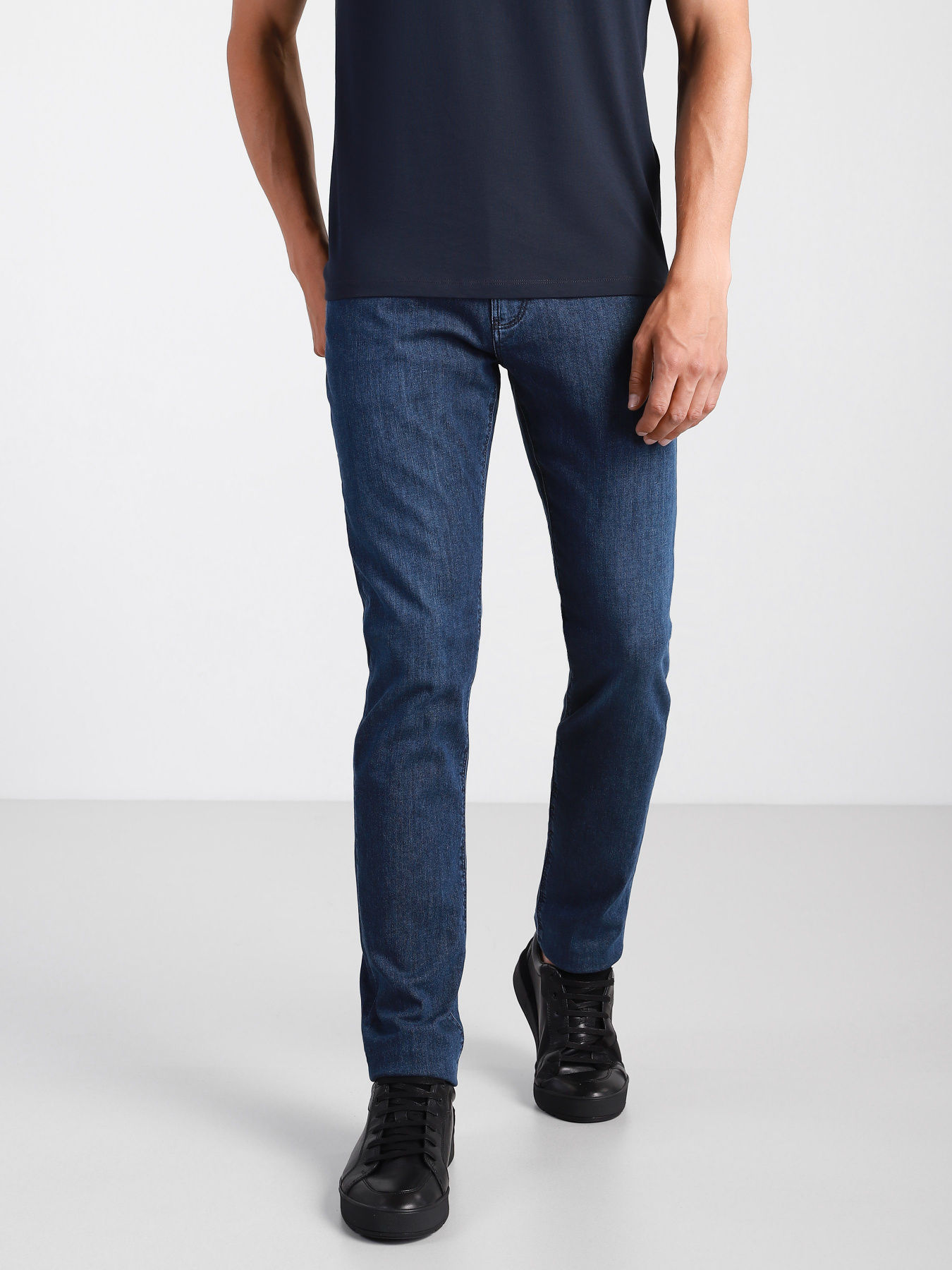 Зауженные джинсы Emporio Armani Slim модель 8N1J06-1D85Z-0942 Фото