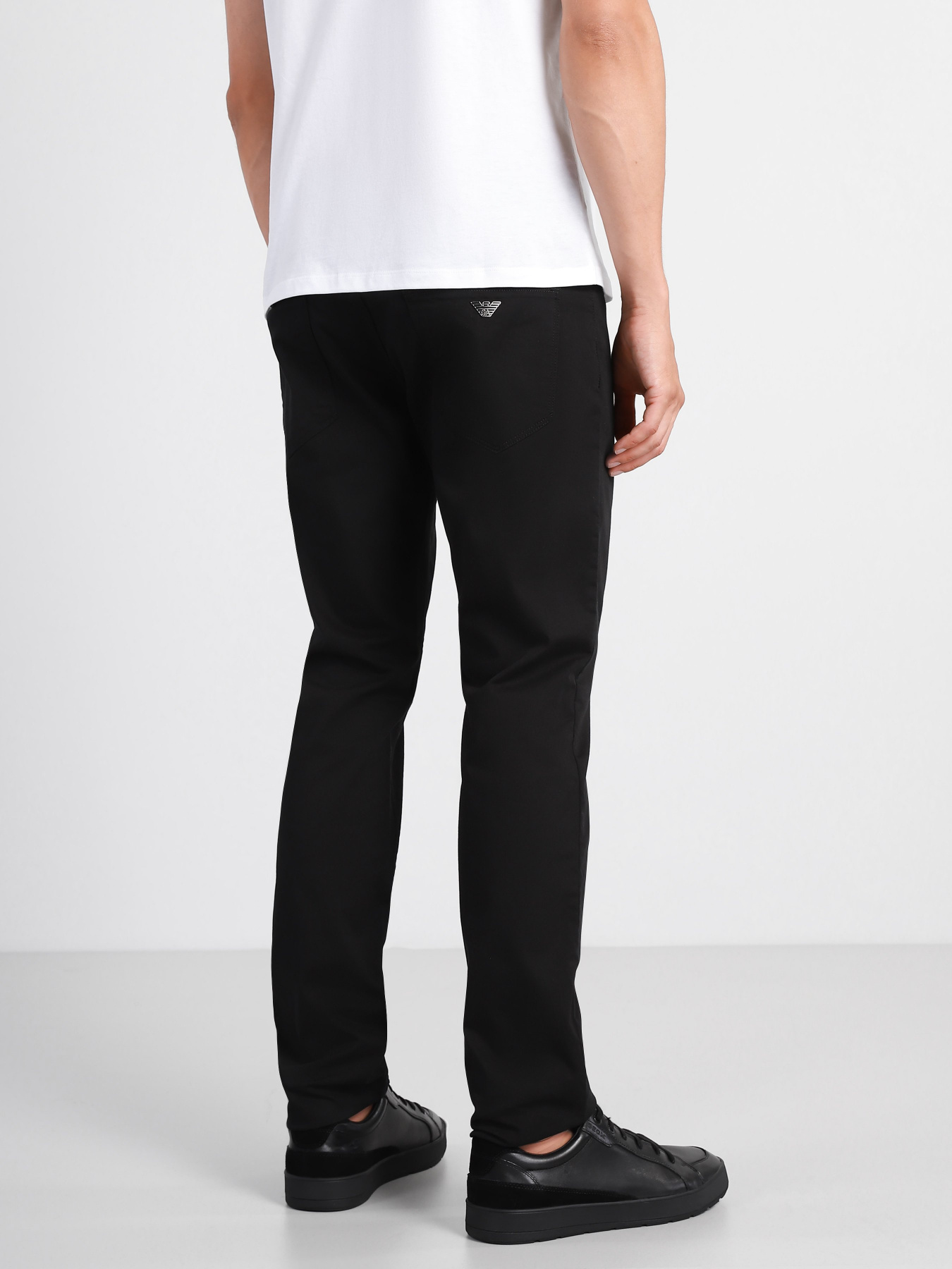 Зауженные джинсы Emporio Armani Slim модель 8N1J06-1GN0Z-0999 Фото