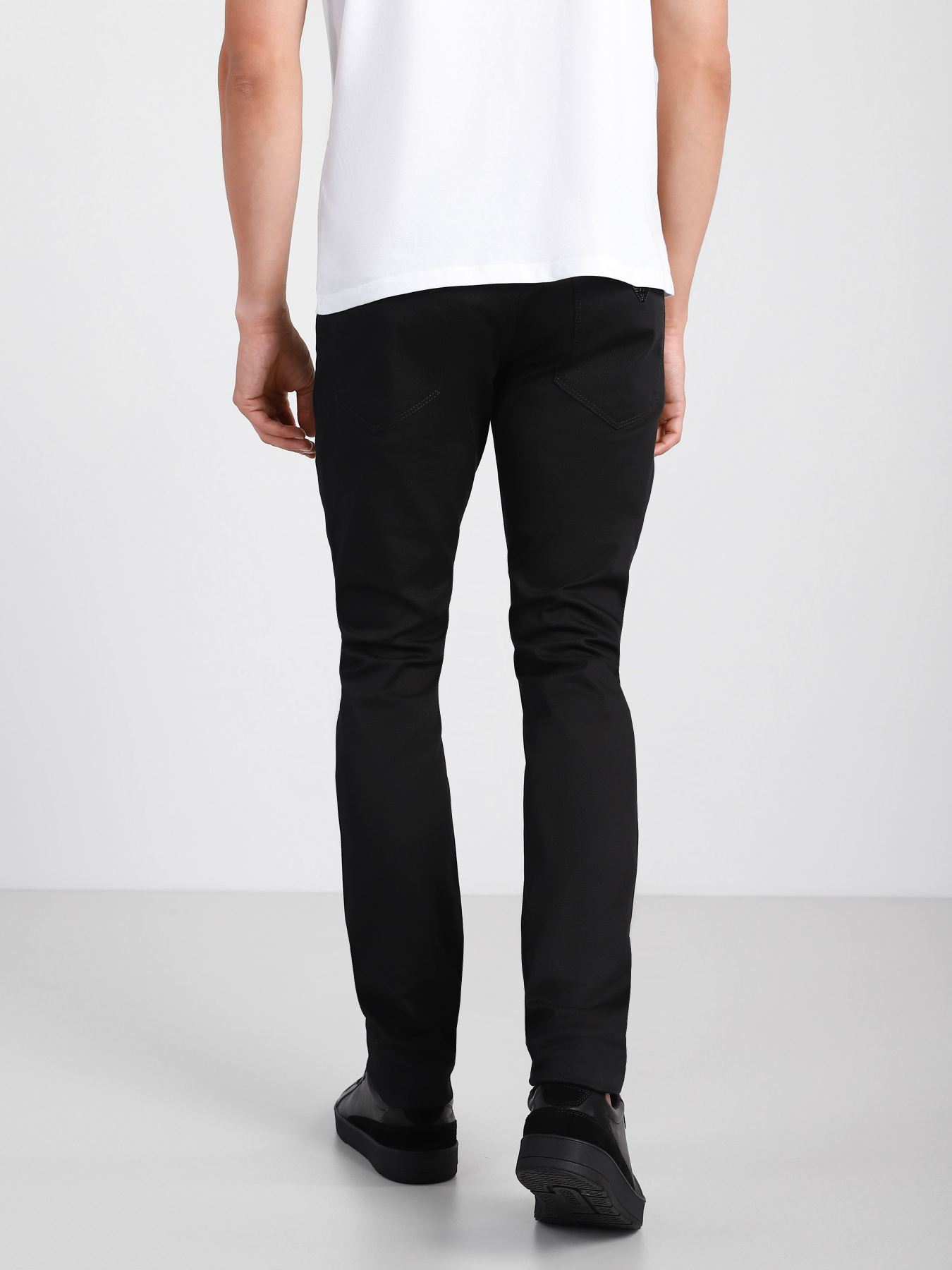 Зауженные джинсы Emporio Armani Slim модель 8N1J06-1NJ9Z-0999 Фото