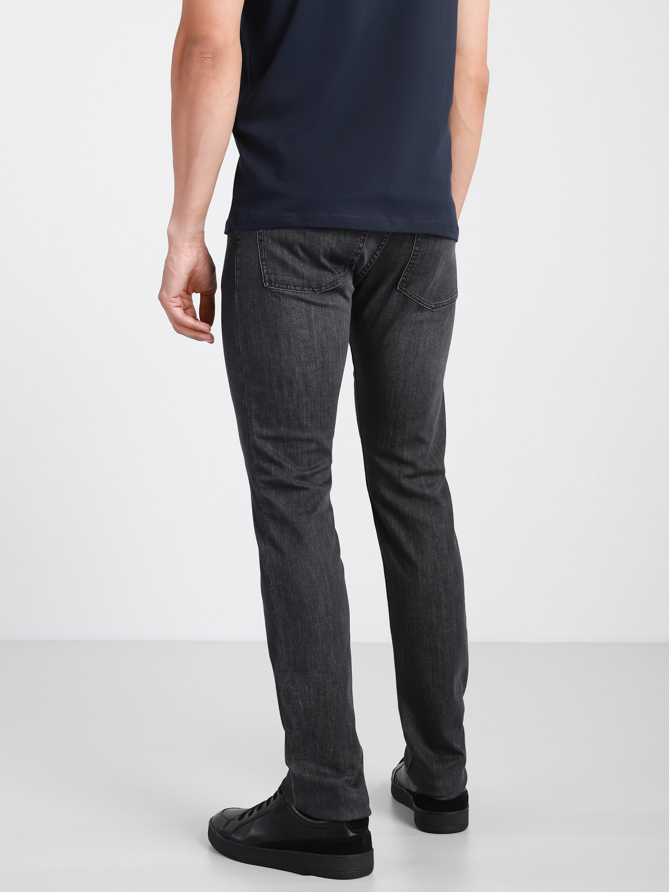 Джинсы Emporio Armani Slim модель 8N1J45-1D85Z-0006 Фото
