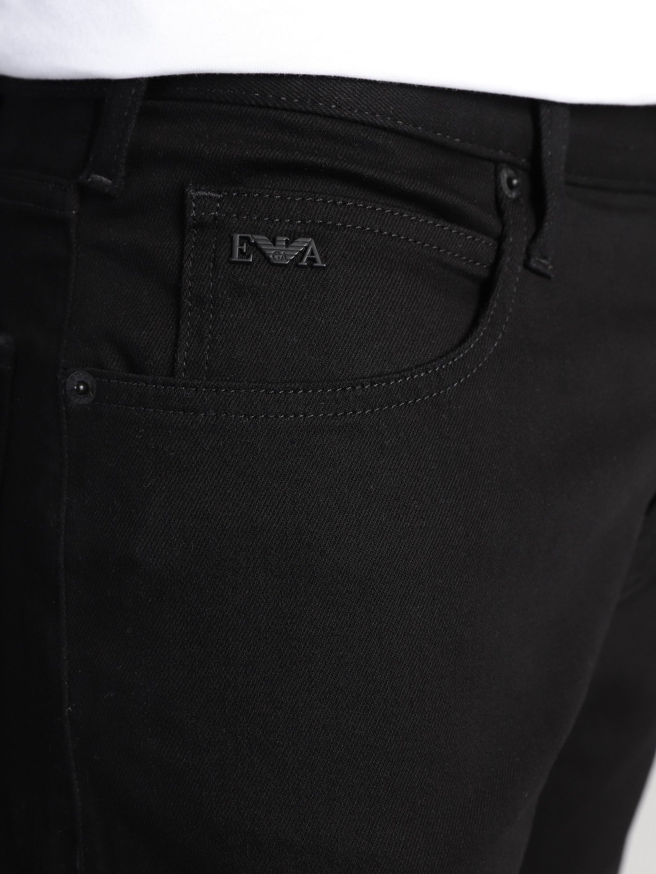 Завужені джинси Emporio Armani Slim модель 8N1J45-1G0IZ-0005 Фото