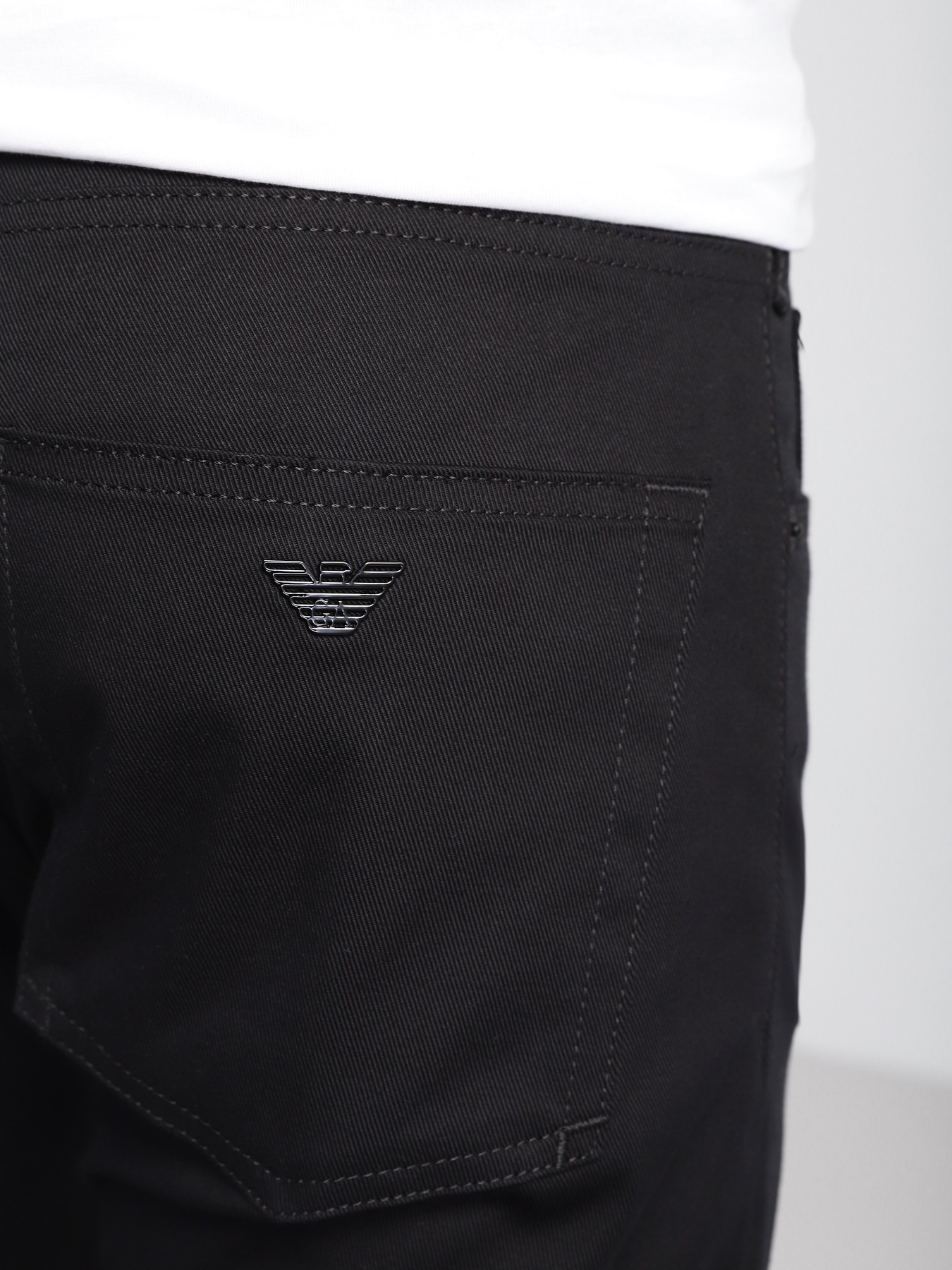 Прямые джинсы Emporio Armani Regular модель 8N1J45-1NJ9Z-0999 Фото