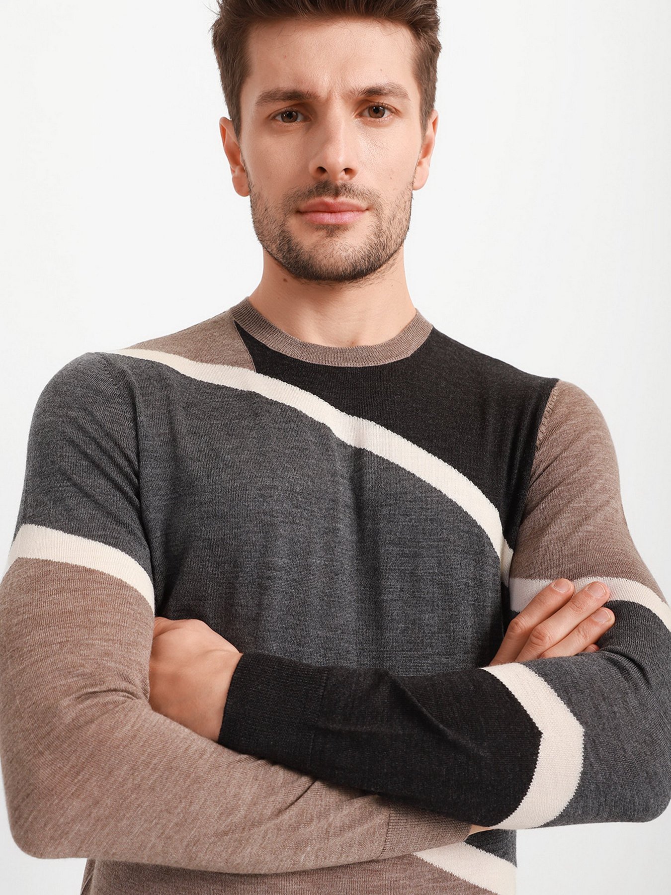 Джемпер Emporio Armani модель 6K1MTD-1MXPZ-F137 Фото