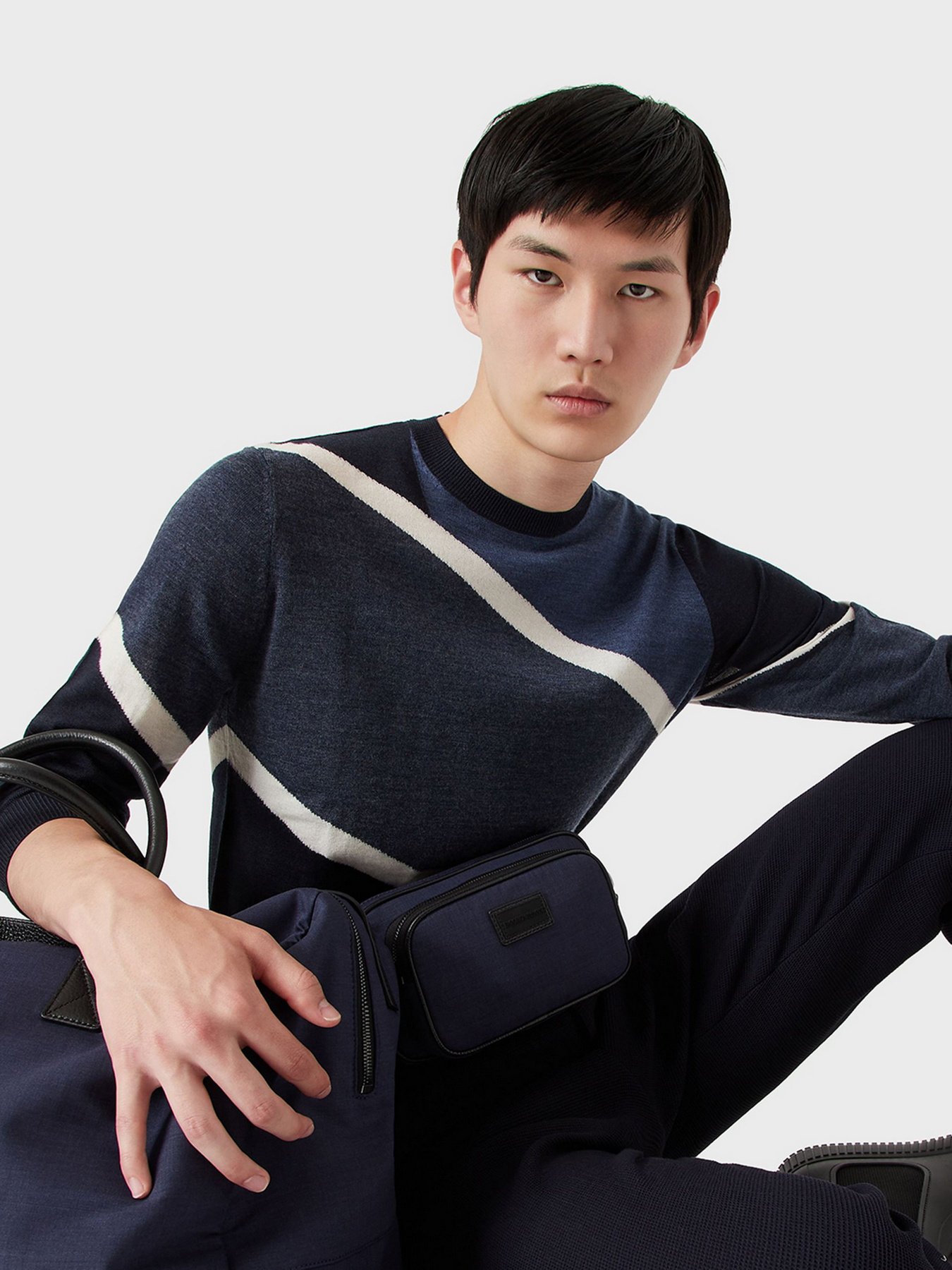 Джемпер Emporio Armani модель 6K1MTD-1MXPZ-F993 Фото