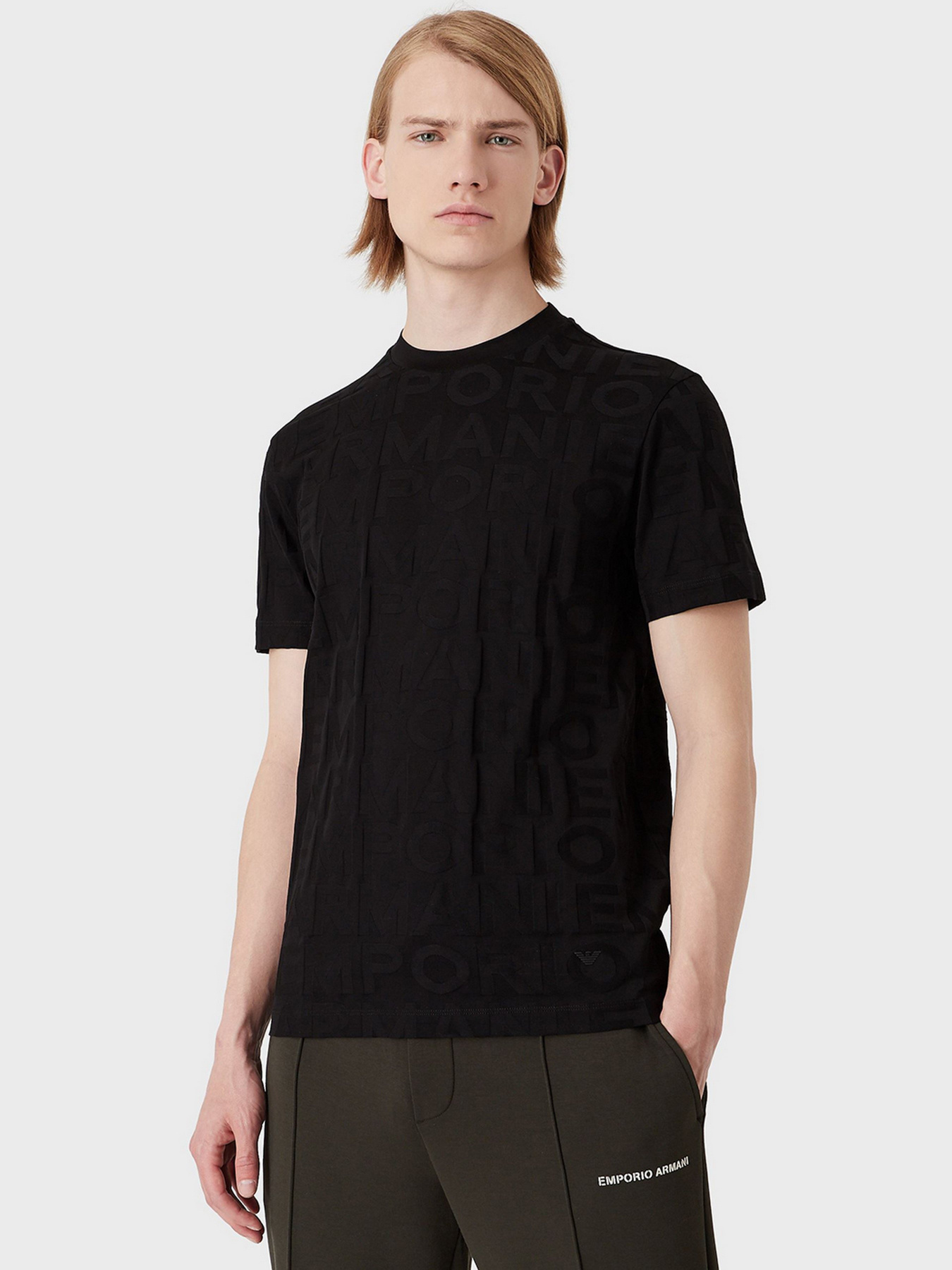 Футболка Emporio Armani модель 6K1T66-1JGYZ-0999 Футболка Emporio Armani модель 6K1T66-1JGYZ-0999 Фото