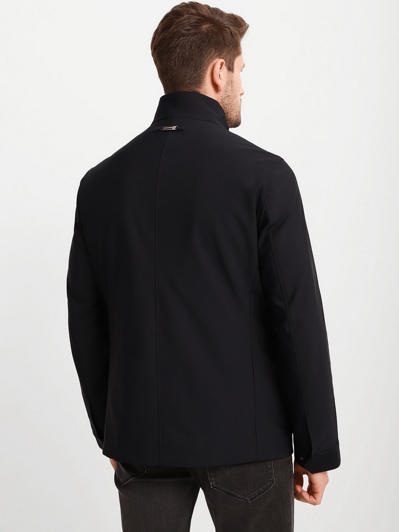 Демисезонная куртка Emporio Armani модель 8N1BE8-1NZAZ-0920 Демисезонная куртка Emporio Armani модель 8N1BE8-1NZAZ-0920 Фото