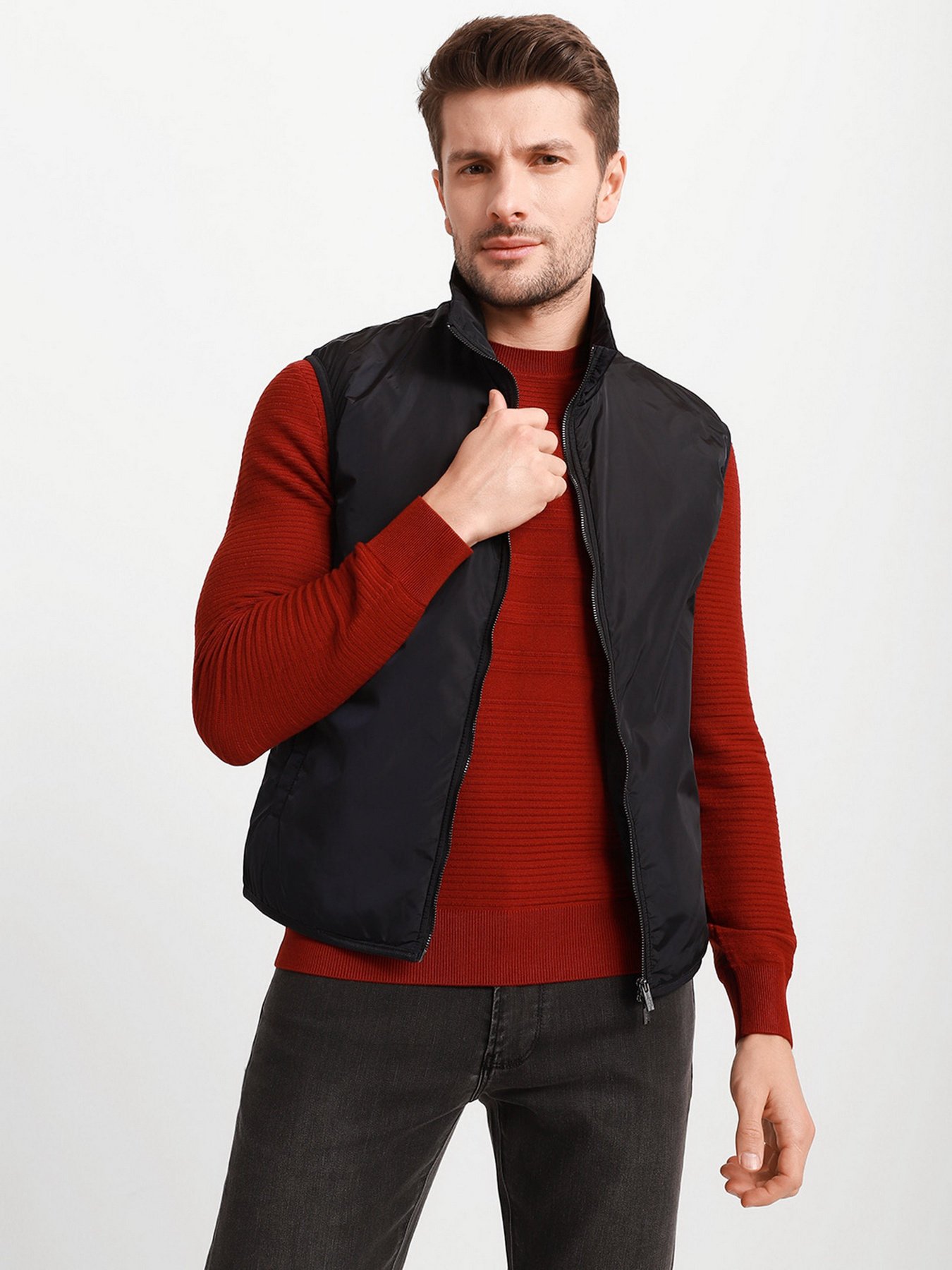 Демисезонная куртка Emporio Armani модель 8N1BE8-1NZAZ-0920 Демисезонная куртка Emporio Armani модель 8N1BE8-1NZAZ-0920 Фото