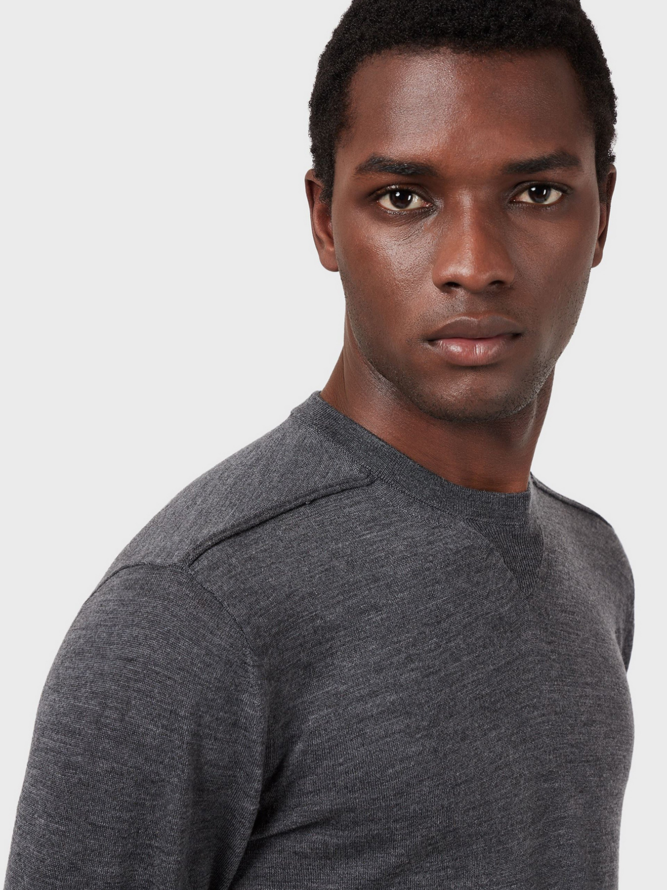 Джемпер Emporio Armani модель 8N1MUV-1MJWZ-0631 Фото