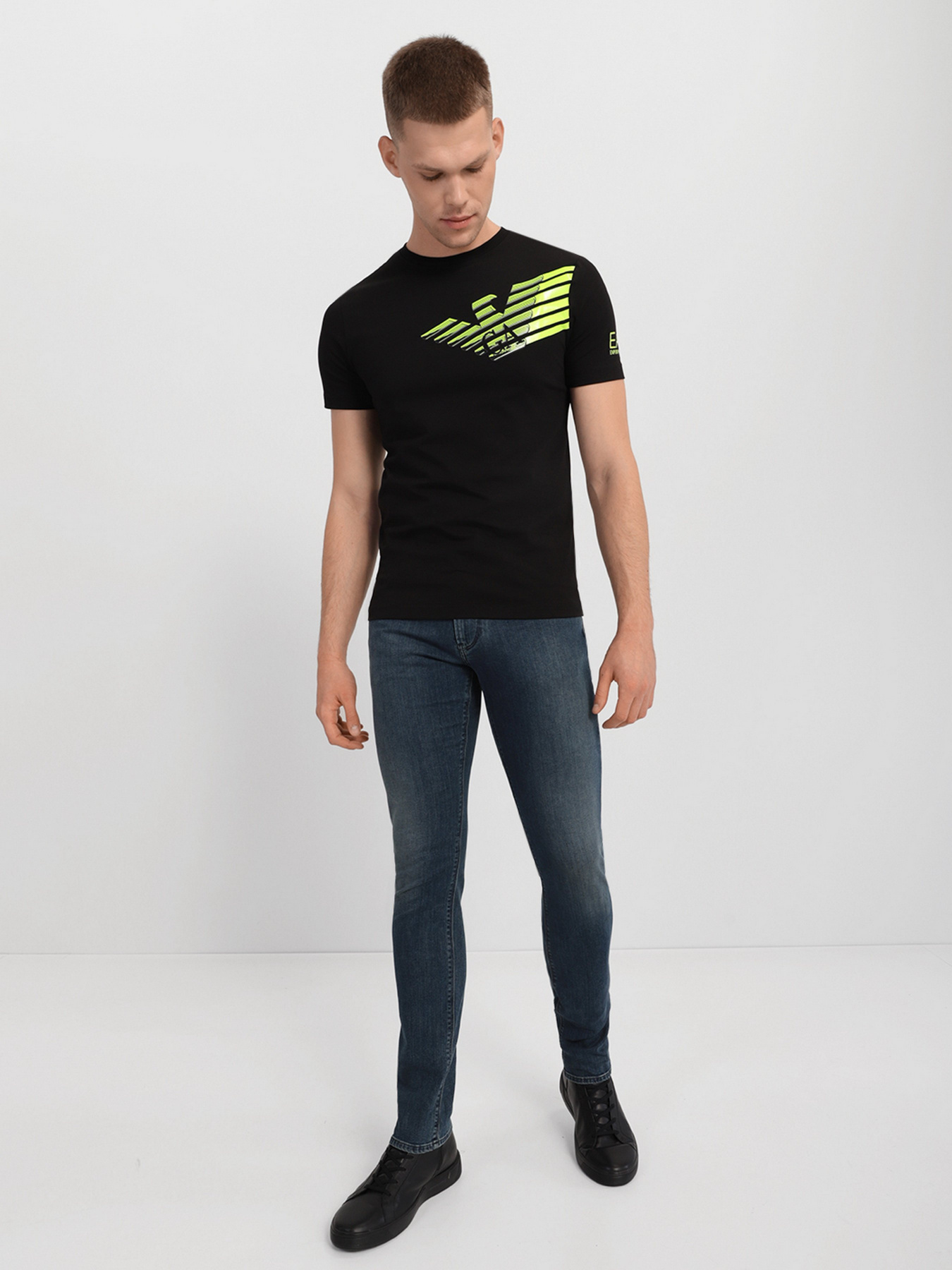 Зауженные джинсы Emporio Armani Slim модель 8N1J06-1G19Z-0942 Зауженные джинсы Emporio Armani Slim модель 8N1J06-1G19Z-0942 Фото