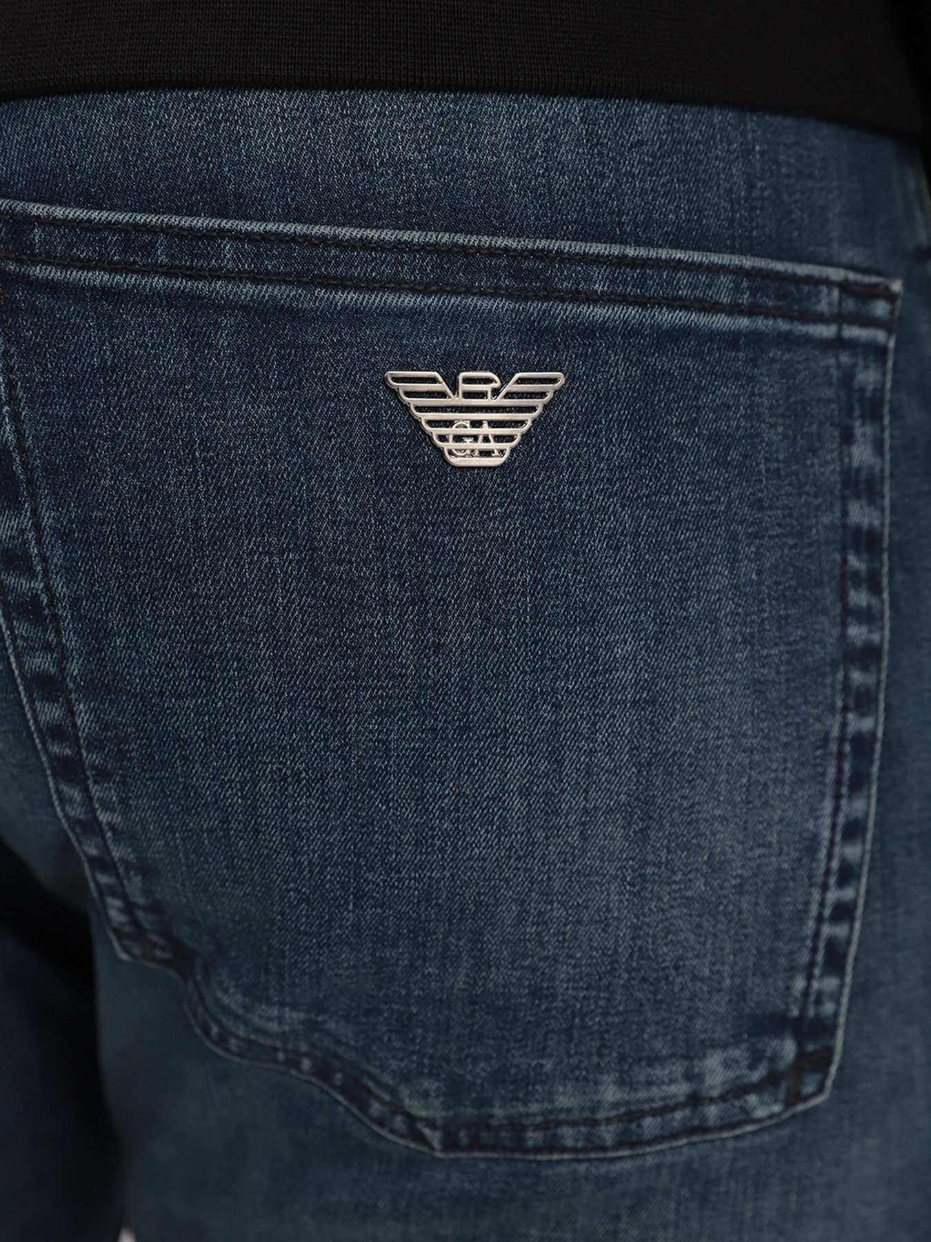 Зауженные джинсы Emporio Armani Slim модель 8N1J45-1G19Z-0942 Фото