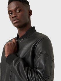 Шкіряна куртка Emporio Armani модель B1R13P-B1P13-999 Фото