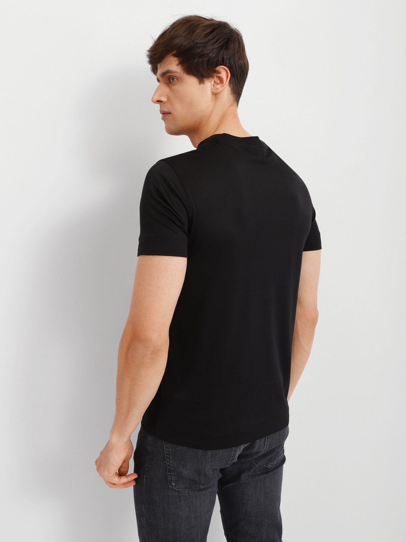 Футболки і поло Emporio Armani модель 3L1TCF-1JUVZ-0999 Фото