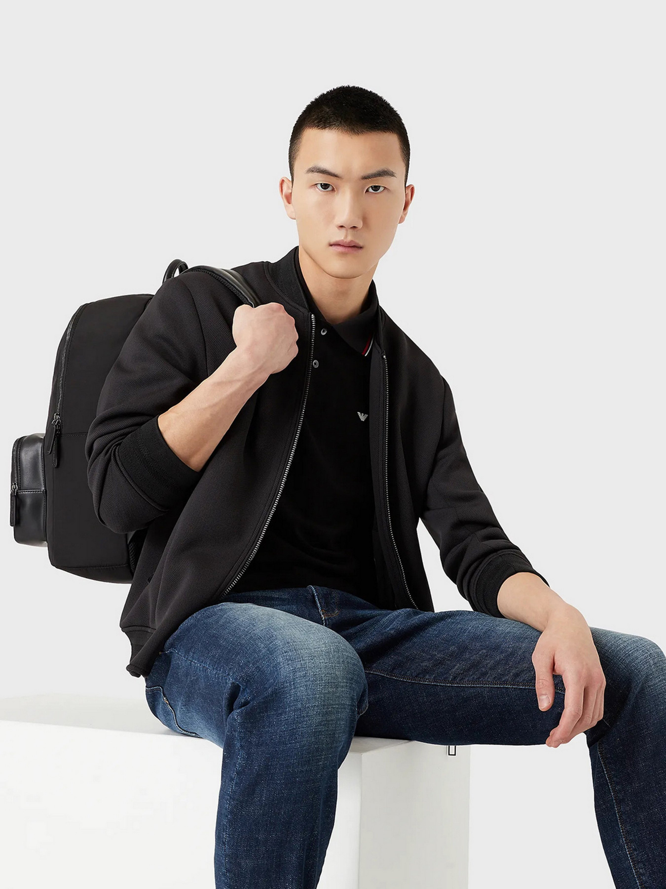 Зауженные джинсы Emporio Armani J06 модель 3L1J06-1DHYZ-0942 Фото