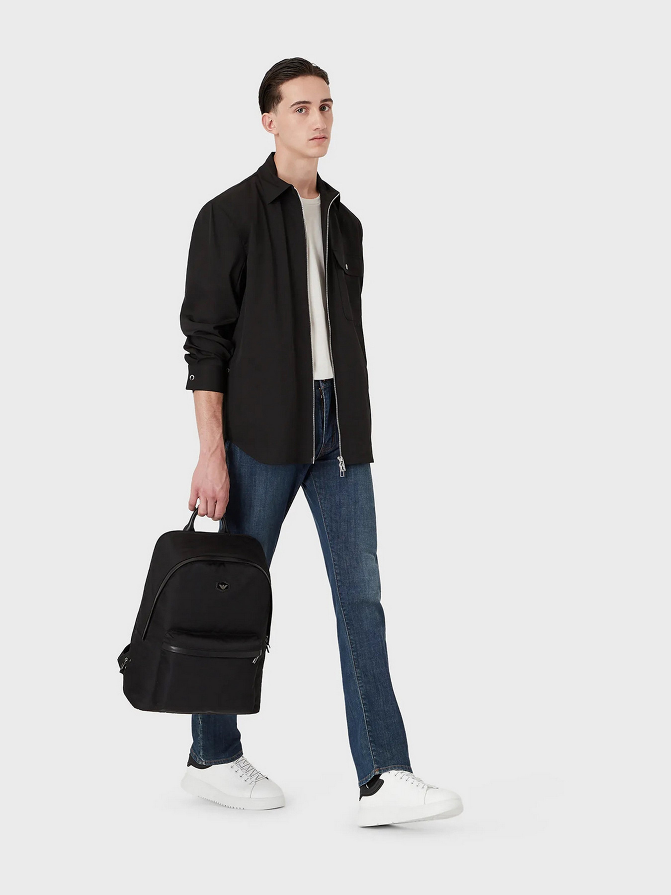 Прямые джинсы Emporio Armani J45 модель 3L1J45-1DJBZ-0942 Фото