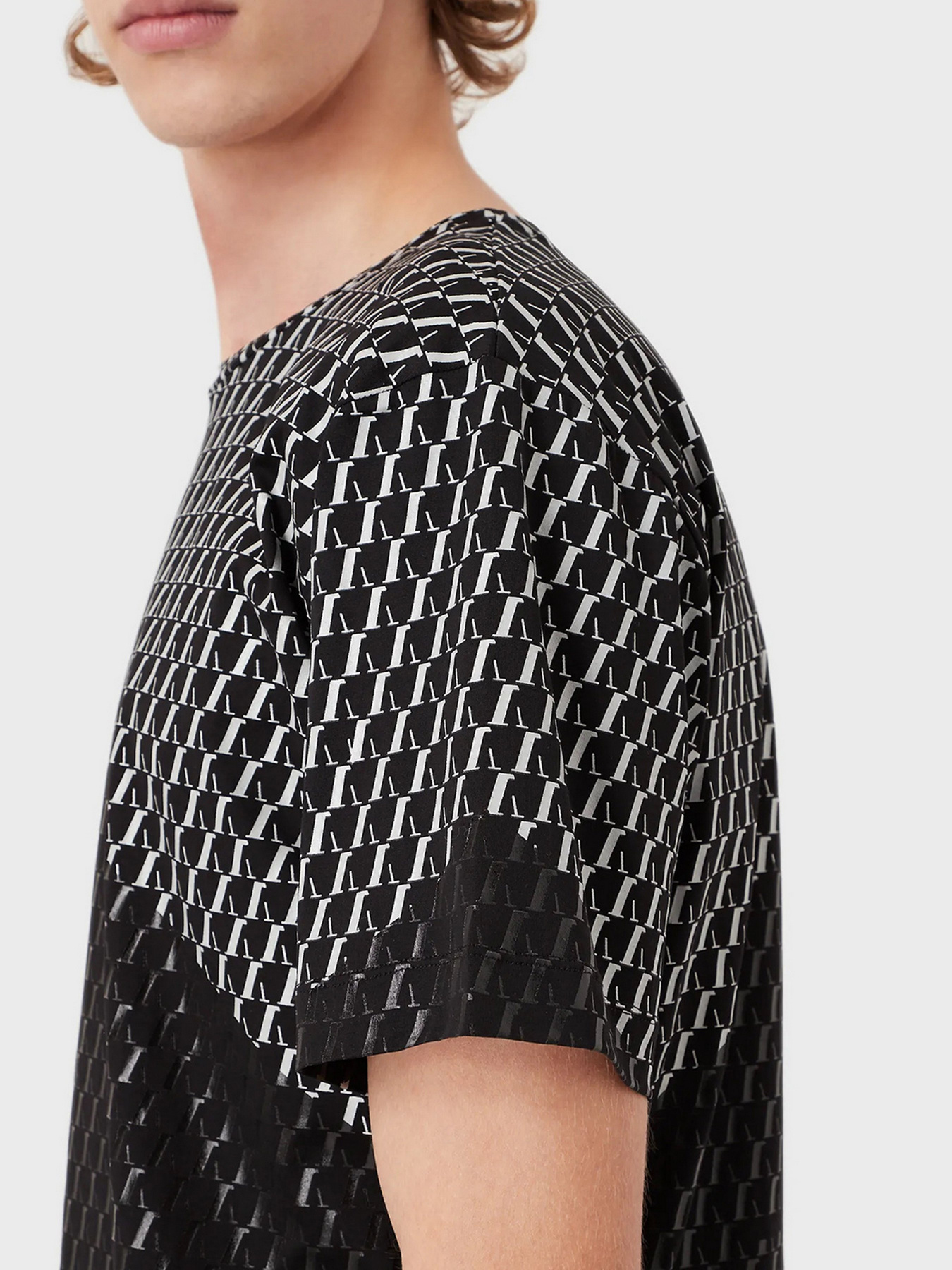 Футболки і поло Emporio Armani модель 3L1T6Q-1JX4Z-F011 Фото