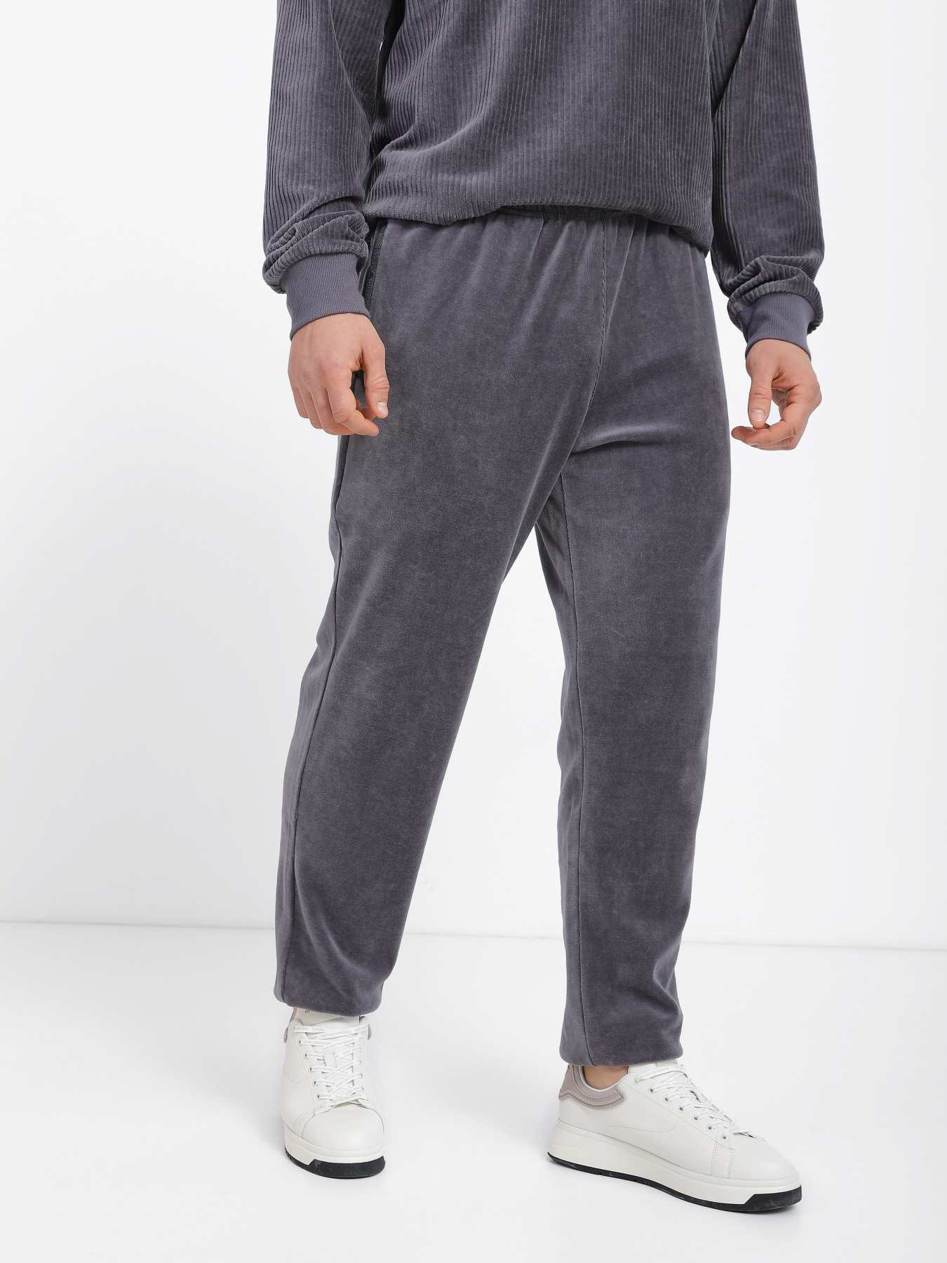 Спортивний костюм Emporio Armani модель 112006-2F589-26244 Фото