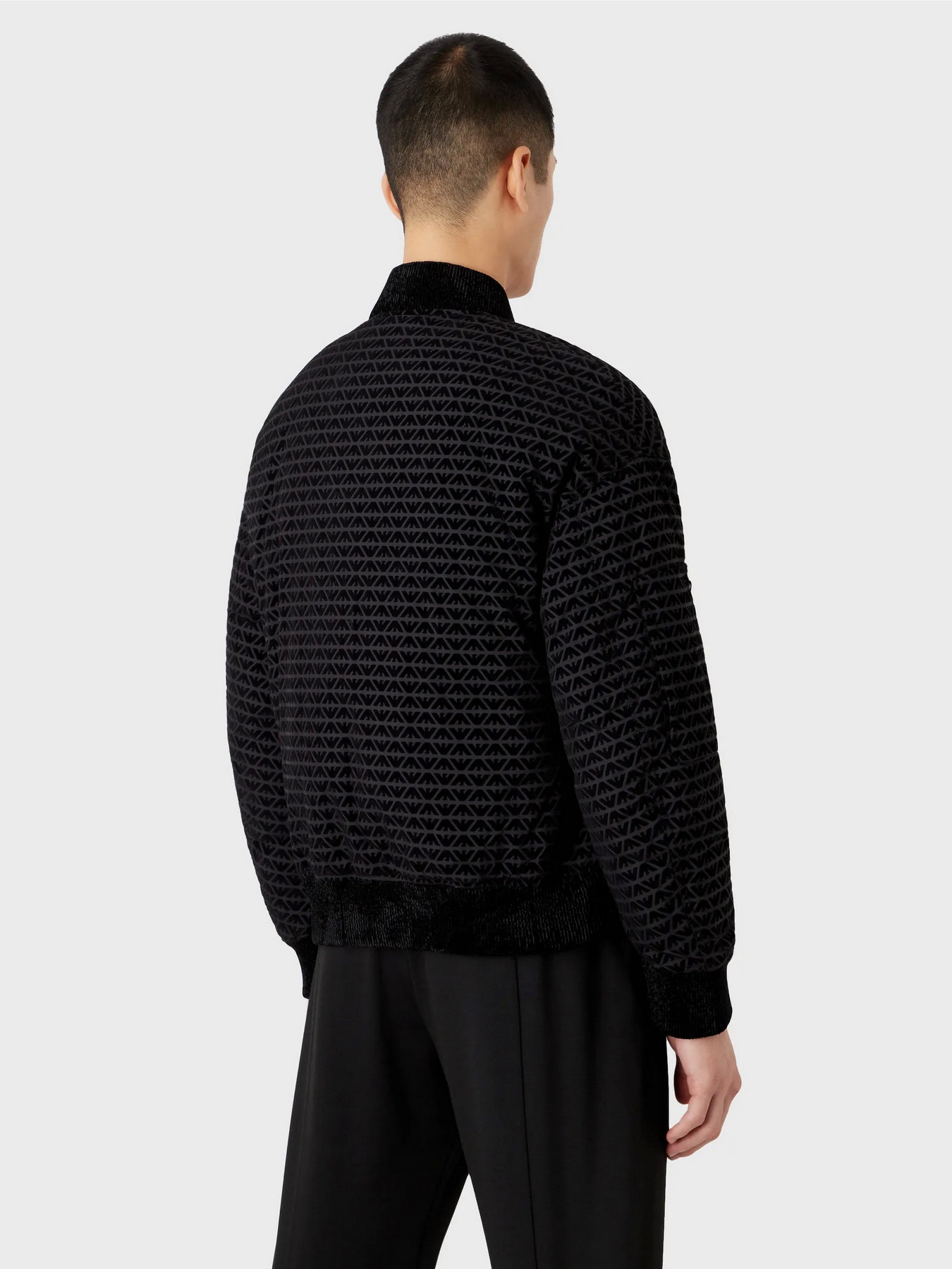 Пуховик Emporio Armani модель 6L1BF8-1NNCZ-0999 Фото