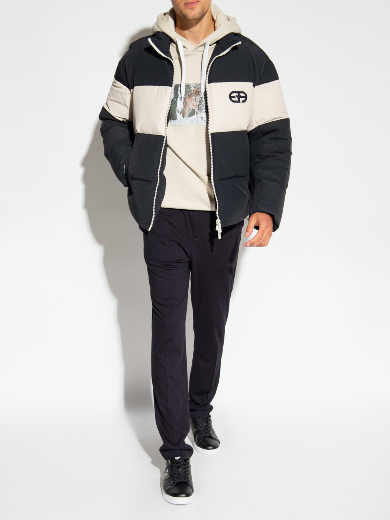 Пуховик Emporio Armani модель 6L1BL7-1NKZZ-0999 Пуховик Emporio Armani модель 6L1BL7-1NKZZ-0999 Фото