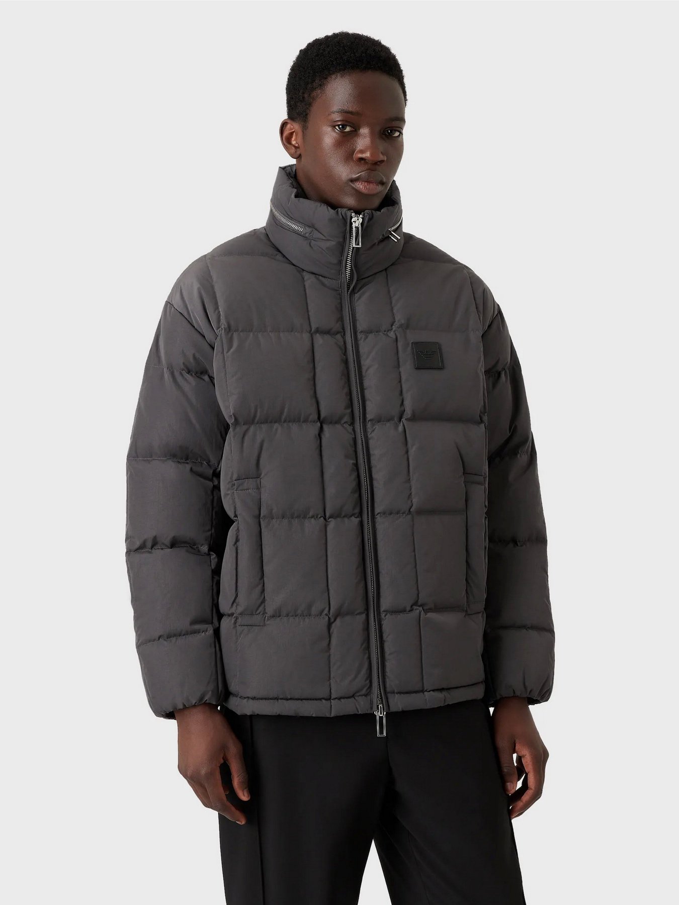 Пуховик Emporio Armani модель 6L1BS4-1NNLZ-0651 Пуховик Emporio Armani модель 6L1BS4-1NNLZ-0651 Фото