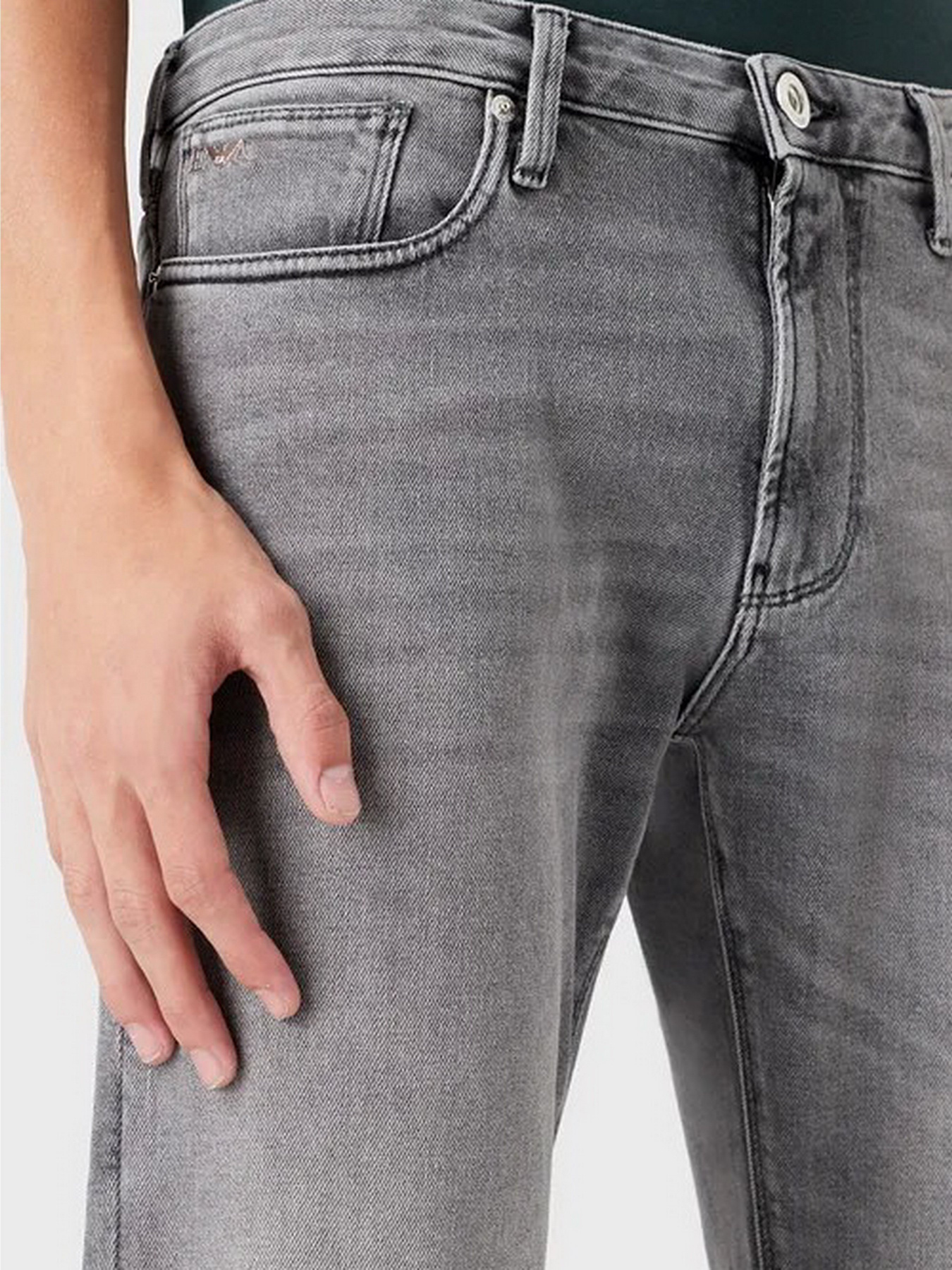 Прямые джинсы Emporio Armani J06 модель 6L1J06-1DS3Z-0007 Фото